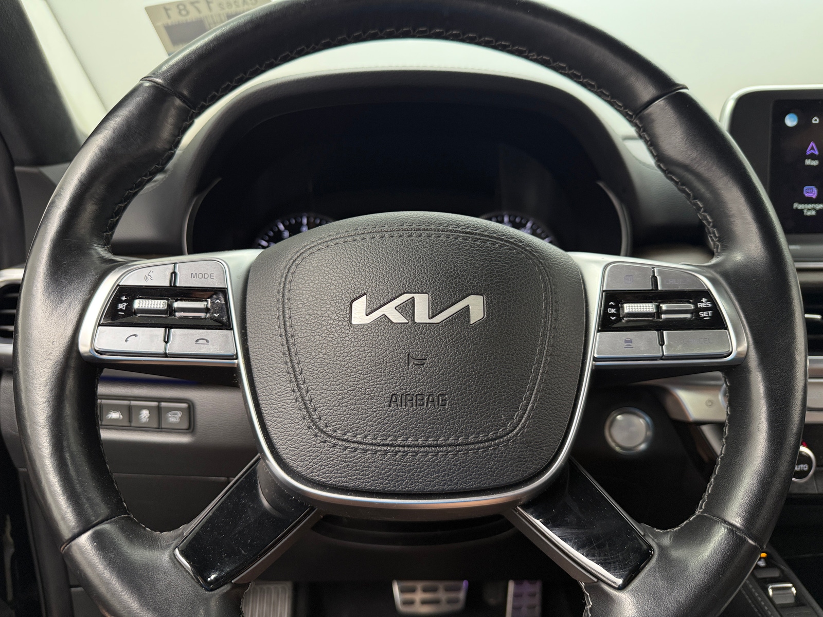 Thumbnail: 2022 Kia Telluride - 4