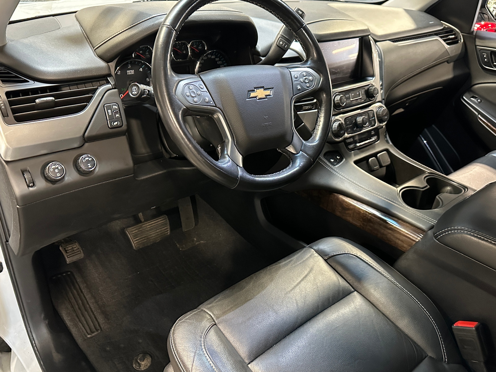 Thumbnail: 2020 Chevrolet Suburban - 2