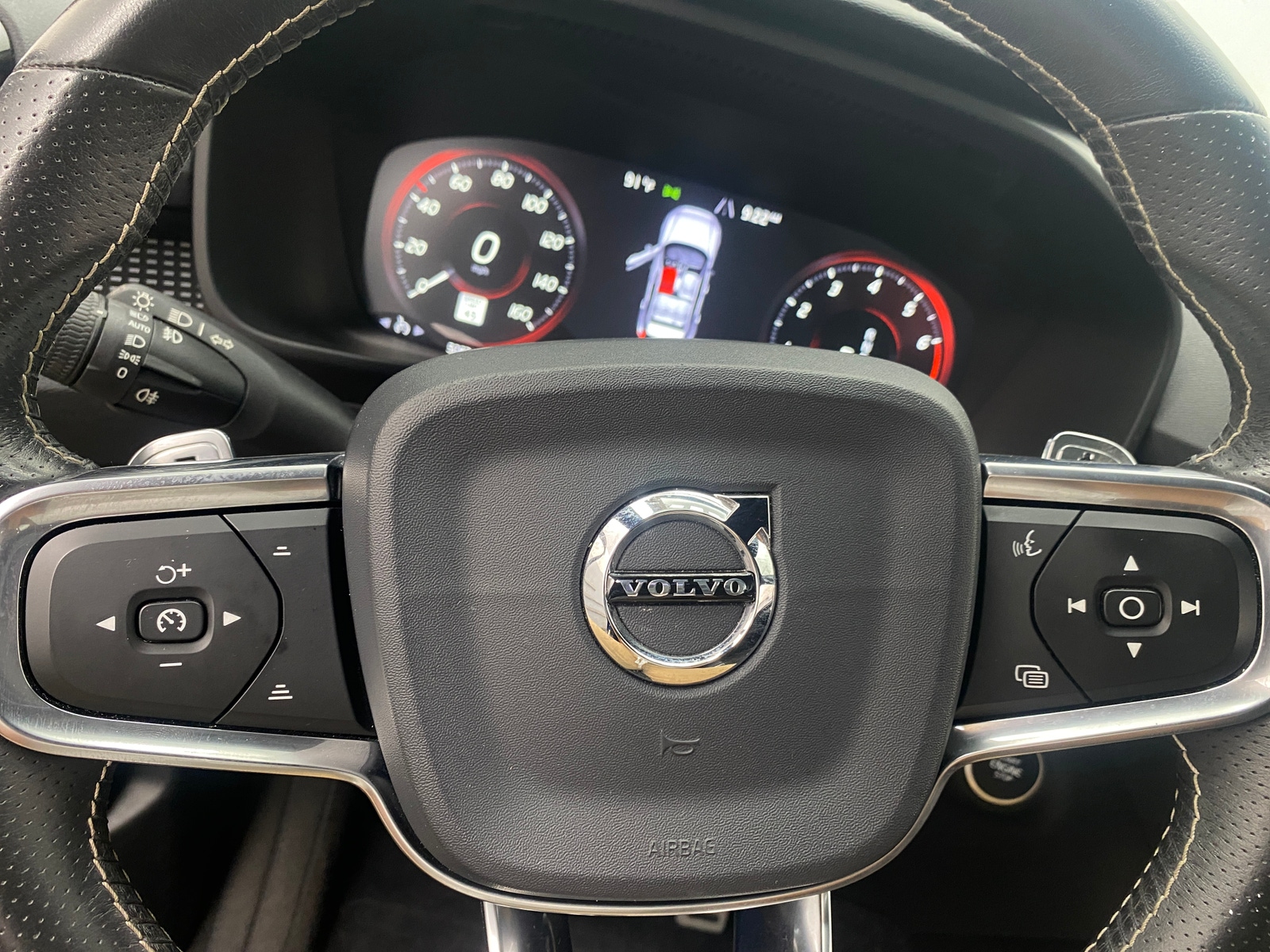 Thumbnail: 2020 Volvo XC40 - 4