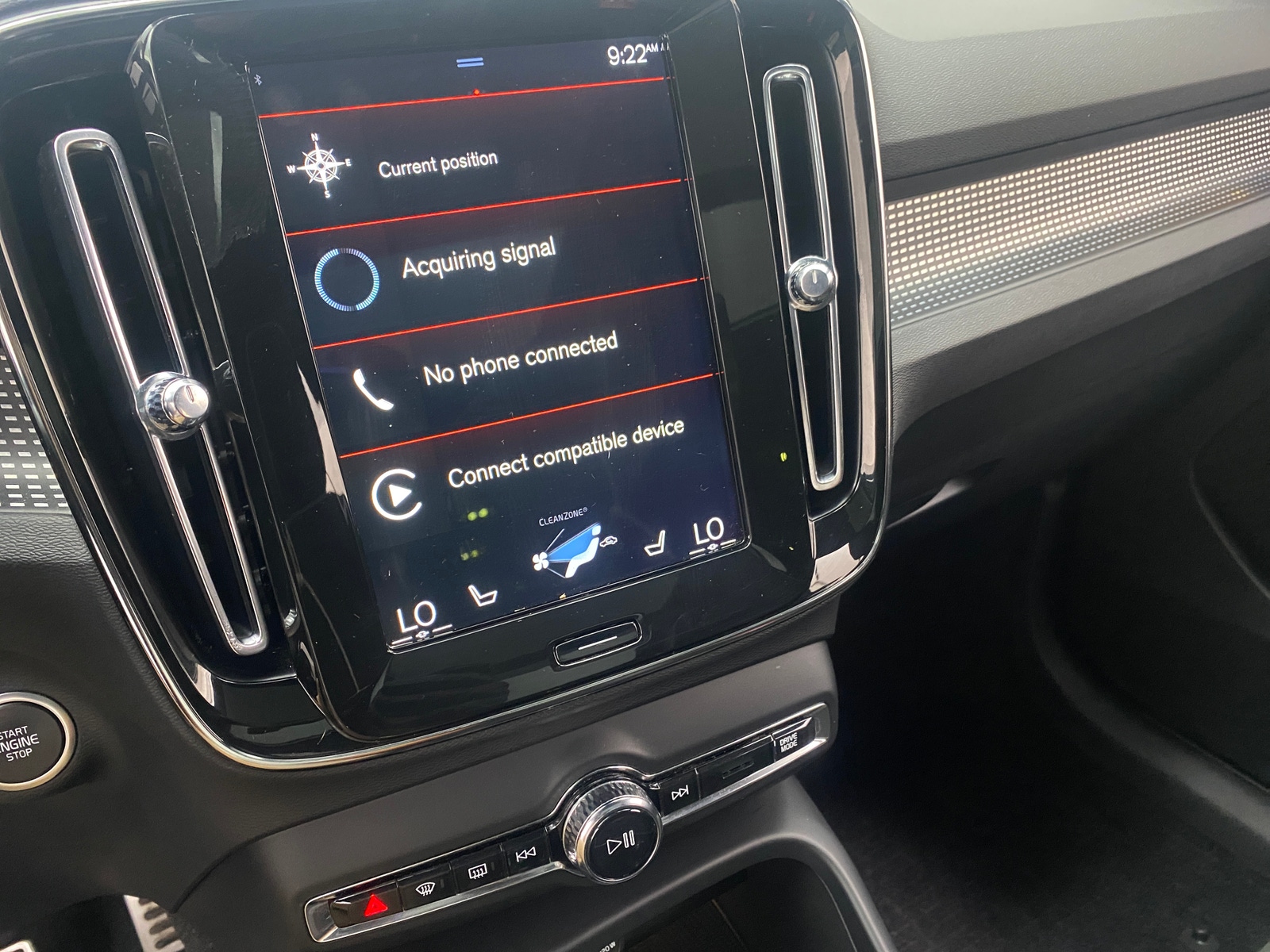 Thumbnail: 2020 Volvo XC40 - 3