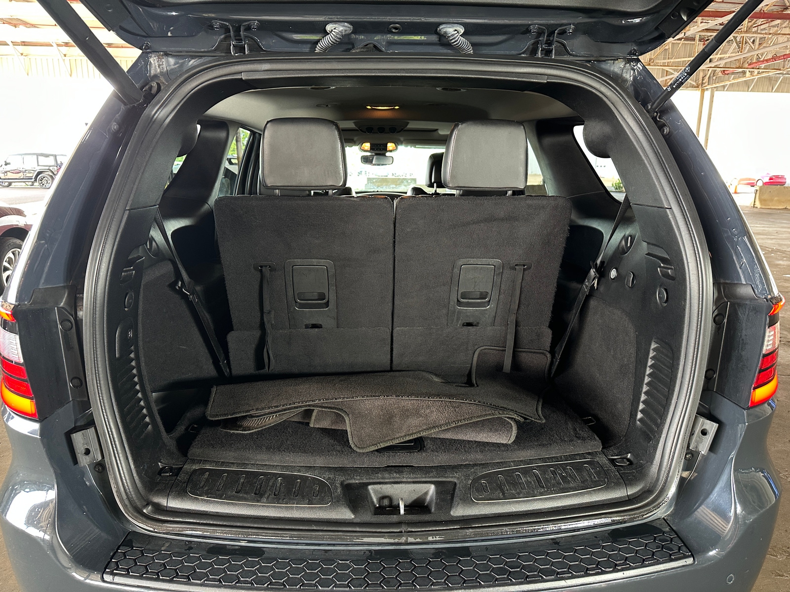 Thumbnail: 2018 Dodge Durango - 6