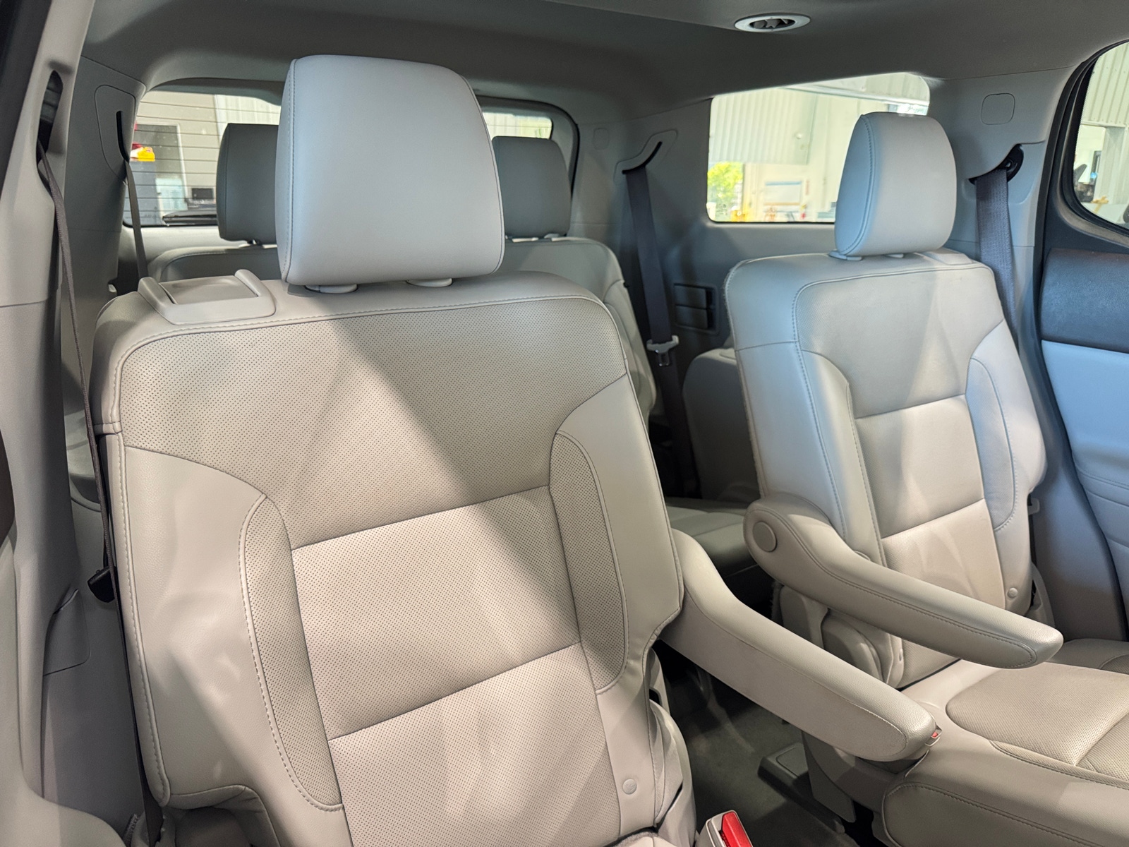 Thumbnail: 2018 GMC Acadia - 5