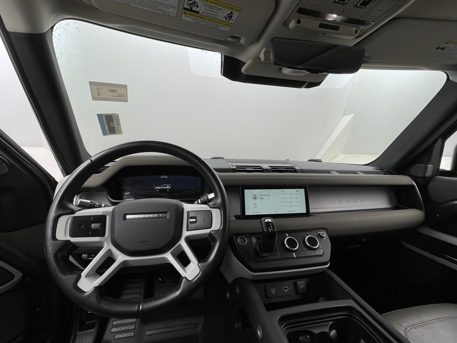 Thumbnail: 2021 Land Rover Defender - 2