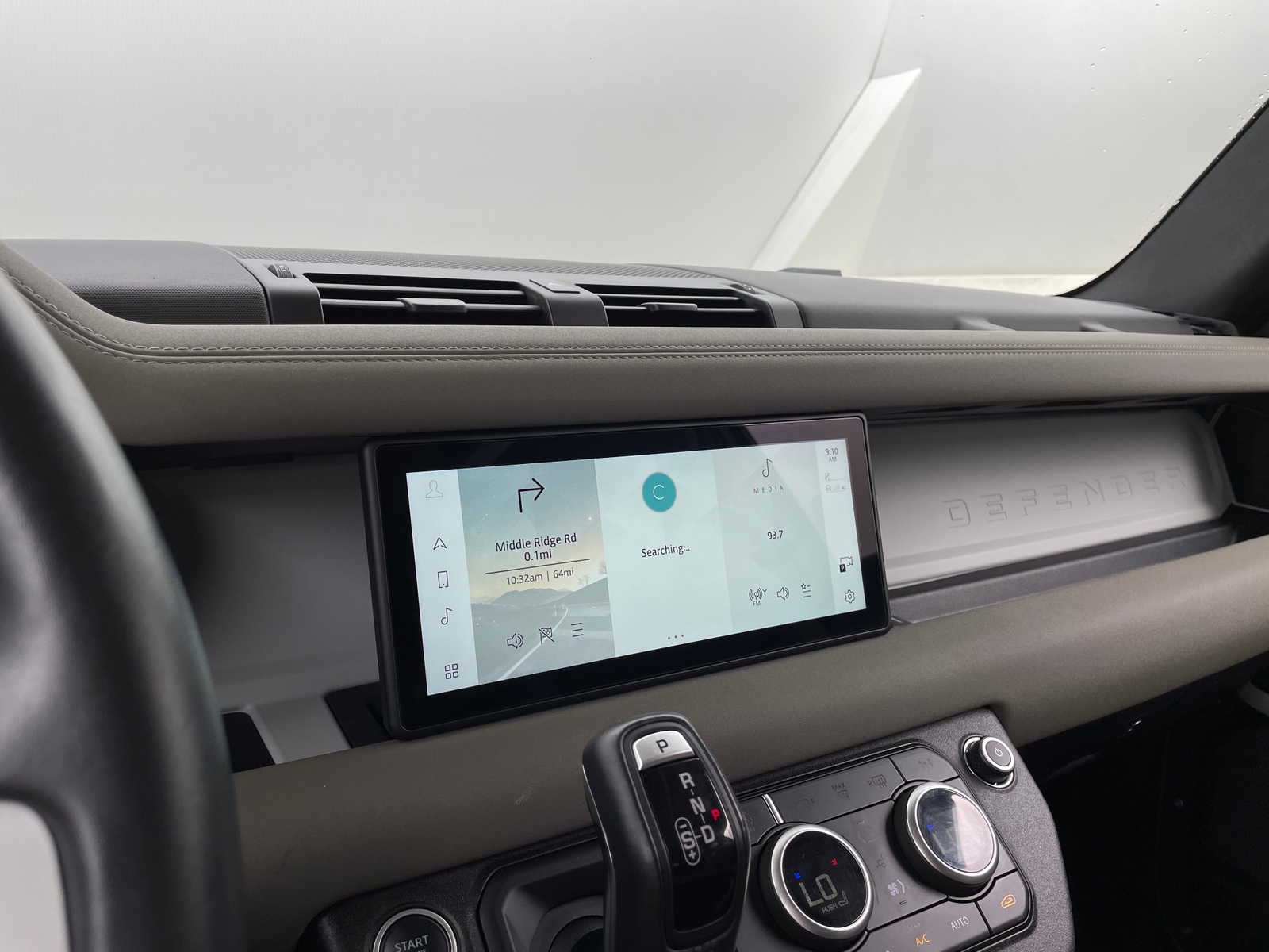 Thumbnail: 2021 Land Rover Defender - 3
