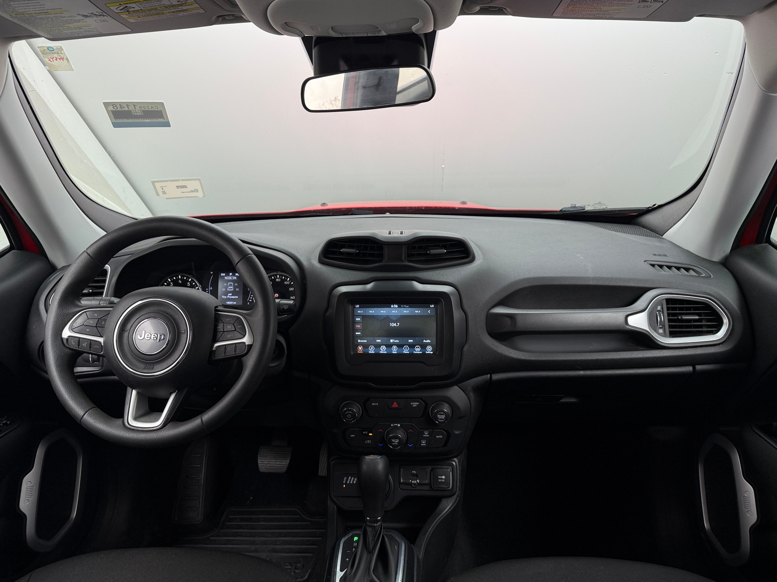 Thumbnail: 2019 Jeep Renegade - 3