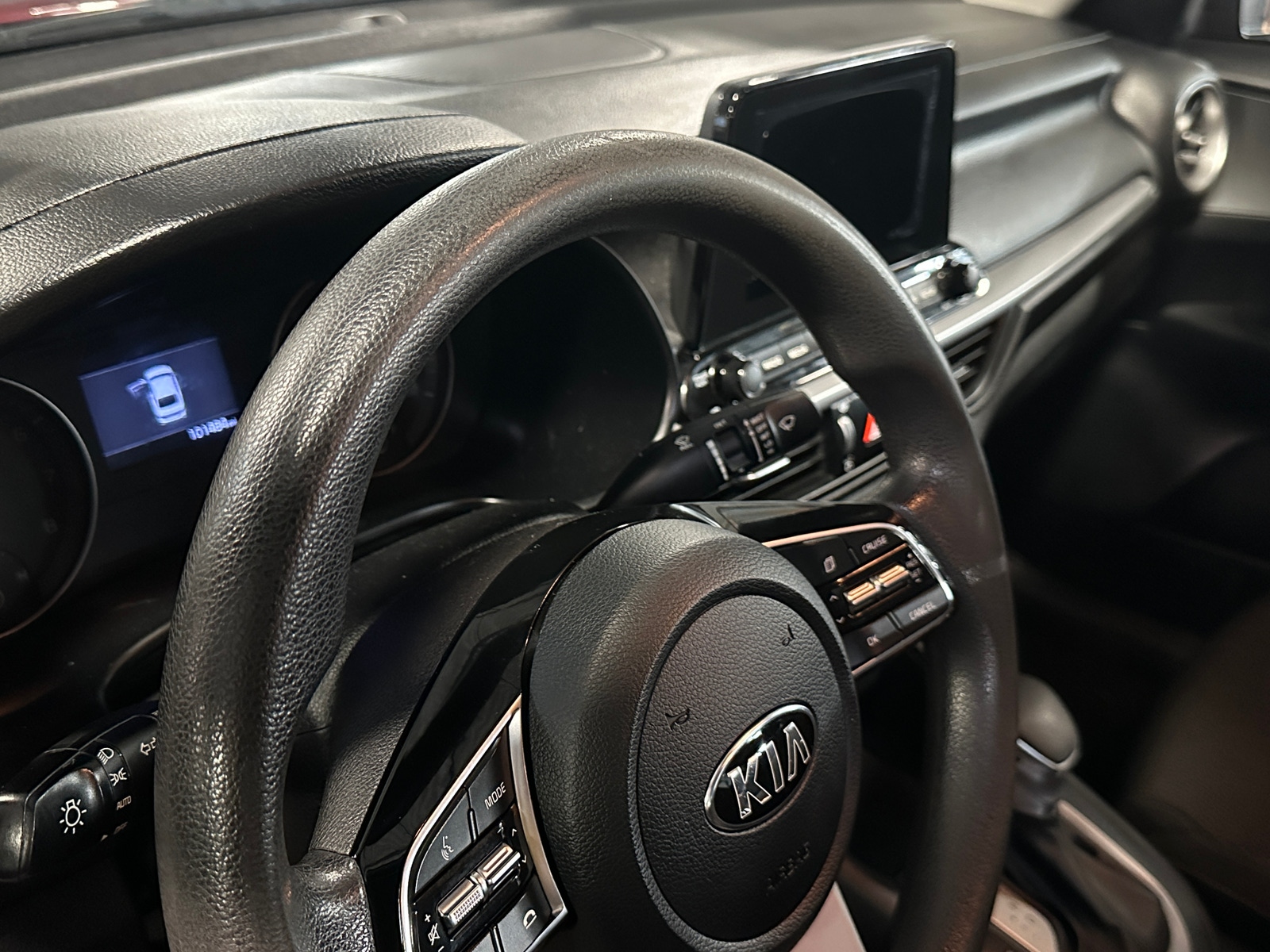 Thumbnail: 2019 Kia Forte - 3