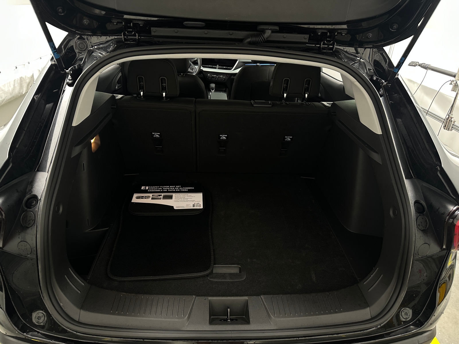 Thumbnail: 2025 Chevrolet Trax - 7