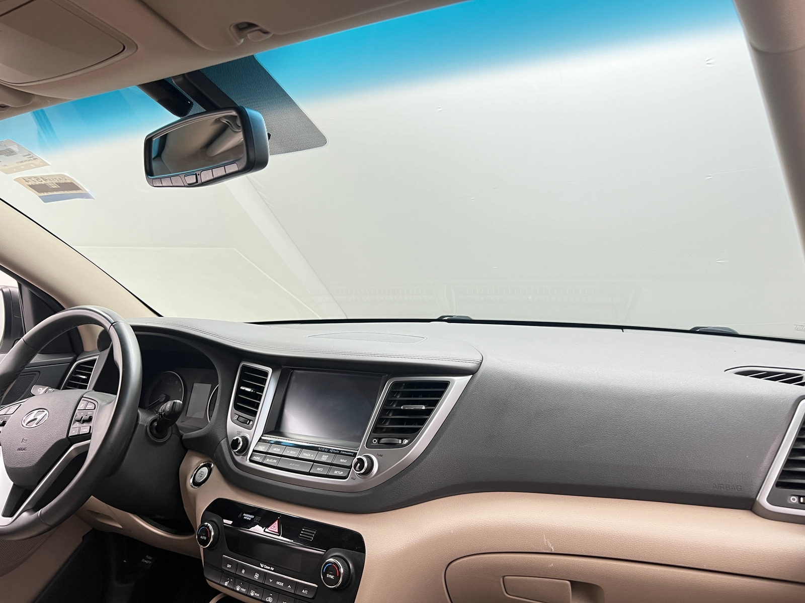 Thumbnail: 2017 Hyundai Tucson - 2