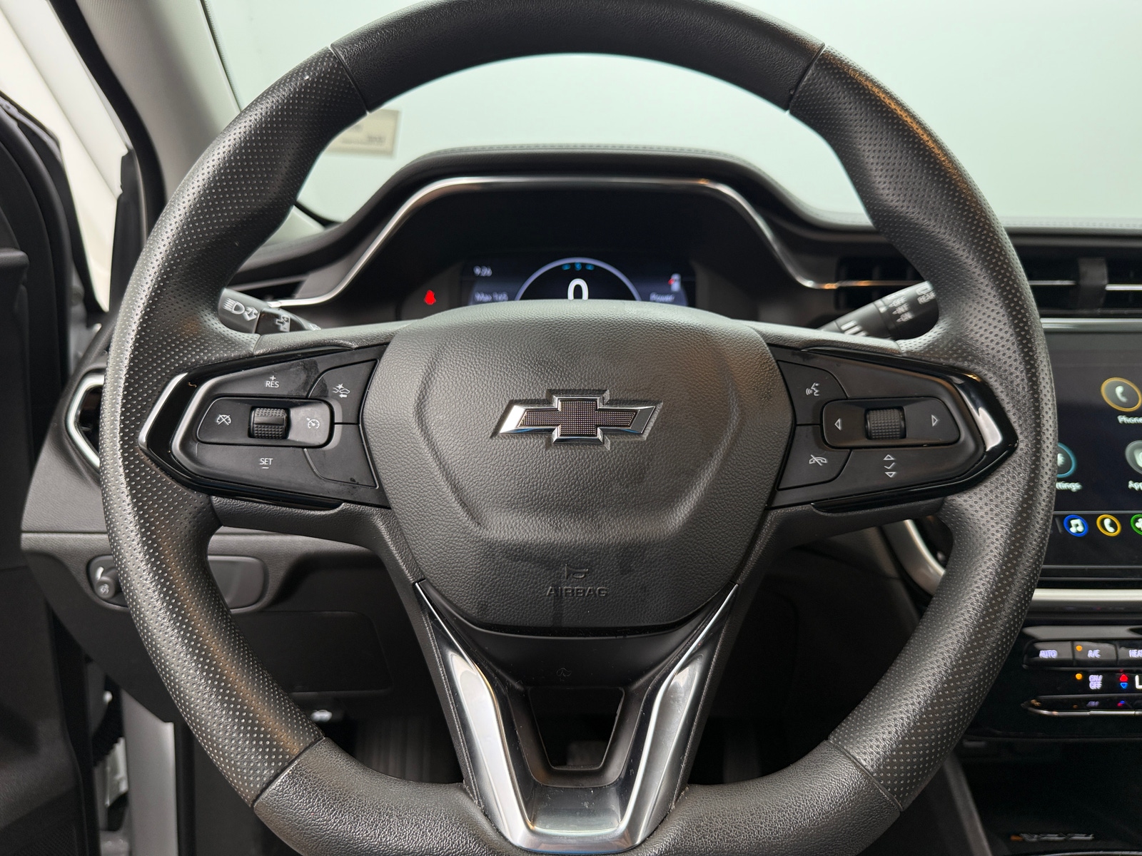 Thumbnail: 2023 Chevrolet Bolt EUV - 5