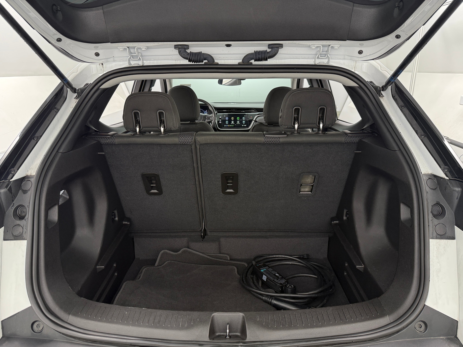 Thumbnail: 2023 Chevrolet Bolt EUV - 7