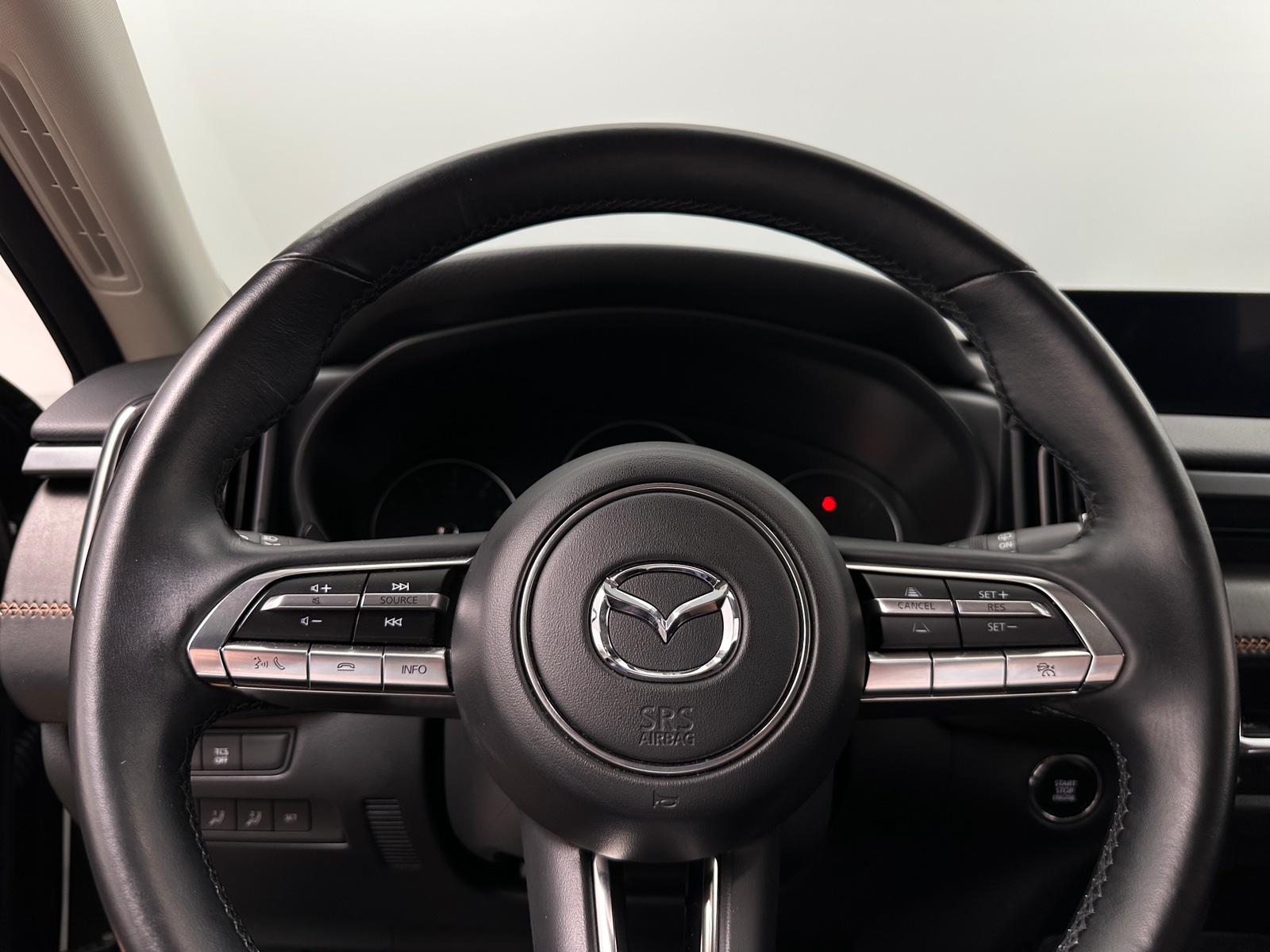 Thumbnail: 2023 Mazda CX-50 - 4