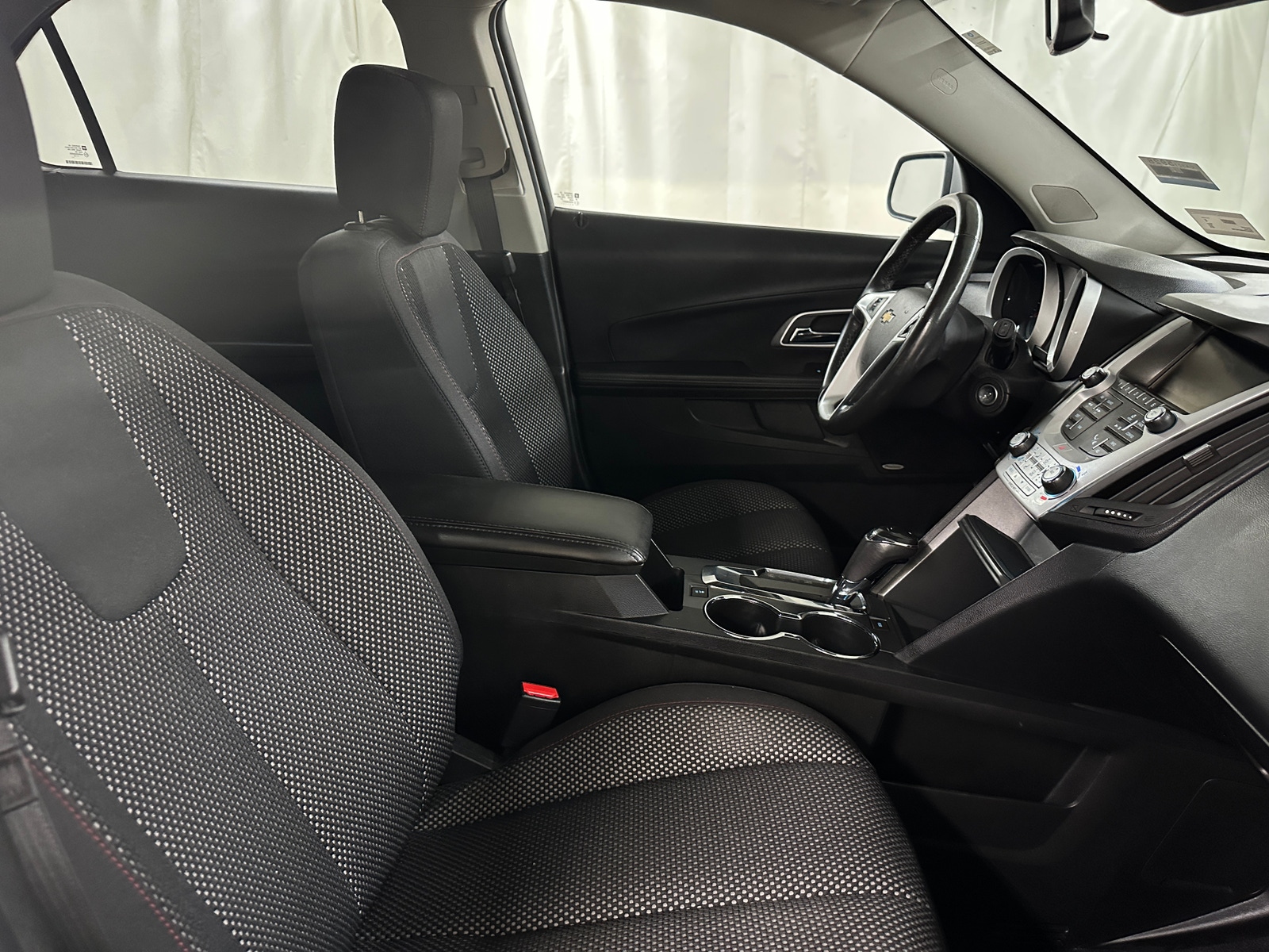 Thumbnail: 2016 Chevrolet Equinox - 2