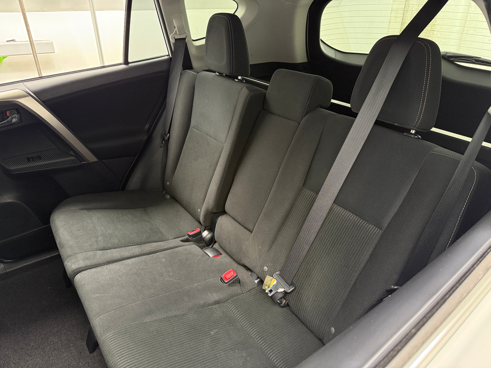 Thumbnail: 2015 Toyota RAV4 - 6
