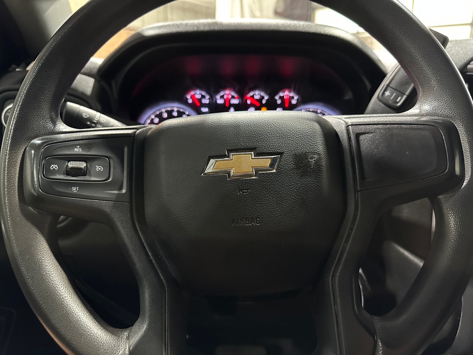 Thumbnail: 2022 Chevrolet Silverado 1500 - 4