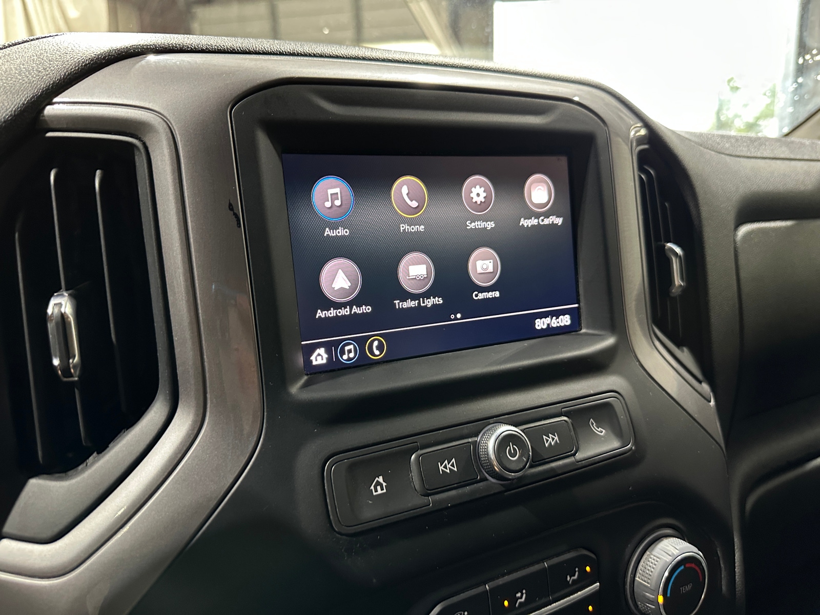 Thumbnail: 2022 Chevrolet Silverado 1500 - 3