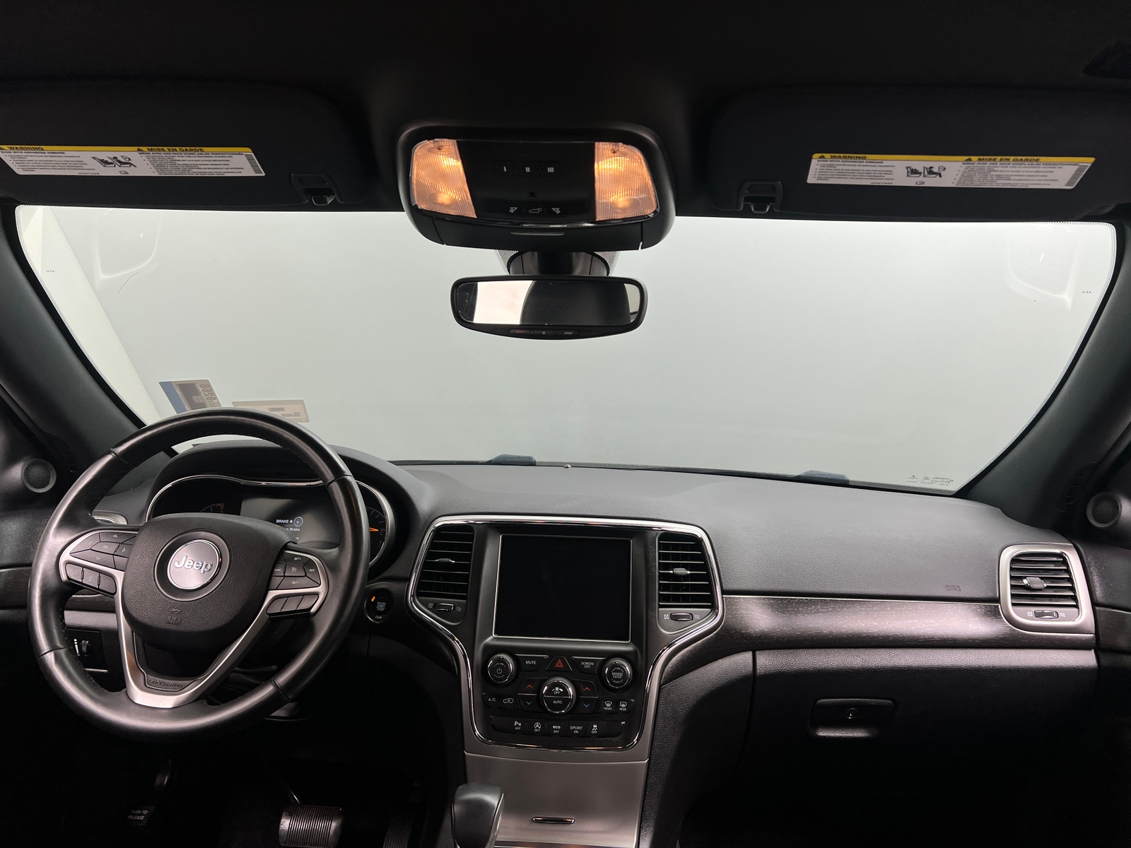 Thumbnail: 2018 Jeep Grand Cherokee - 3