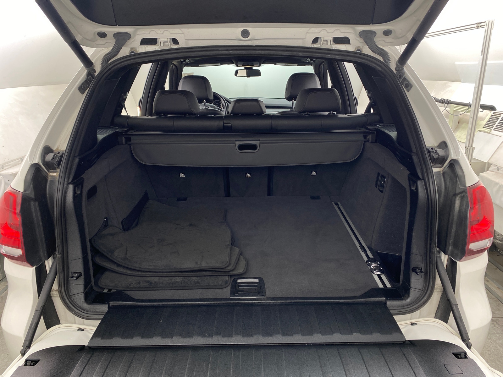 Thumbnail: 2017 BMW X5 - 6