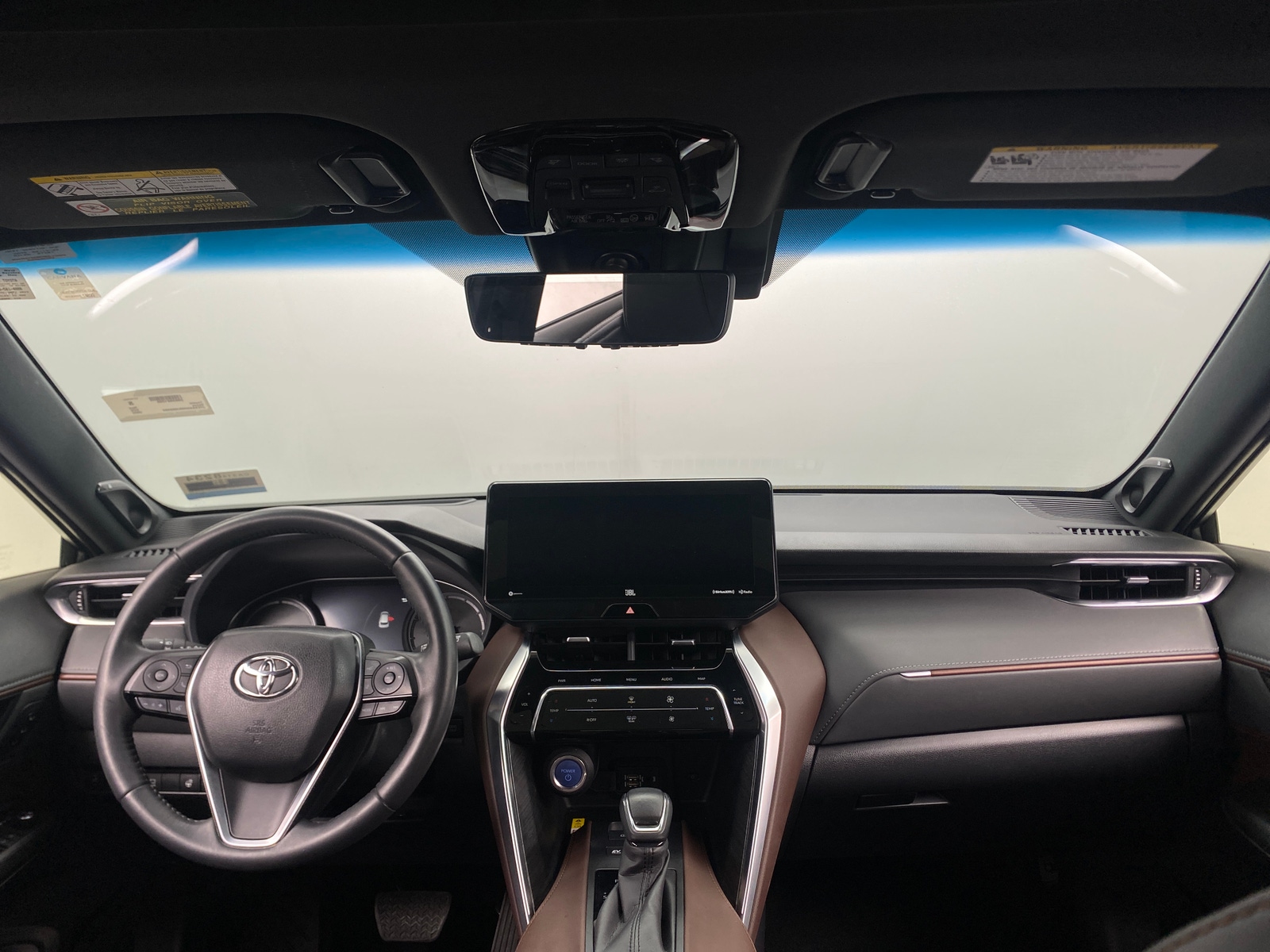 Thumbnail: 2022 Toyota Venza - 2