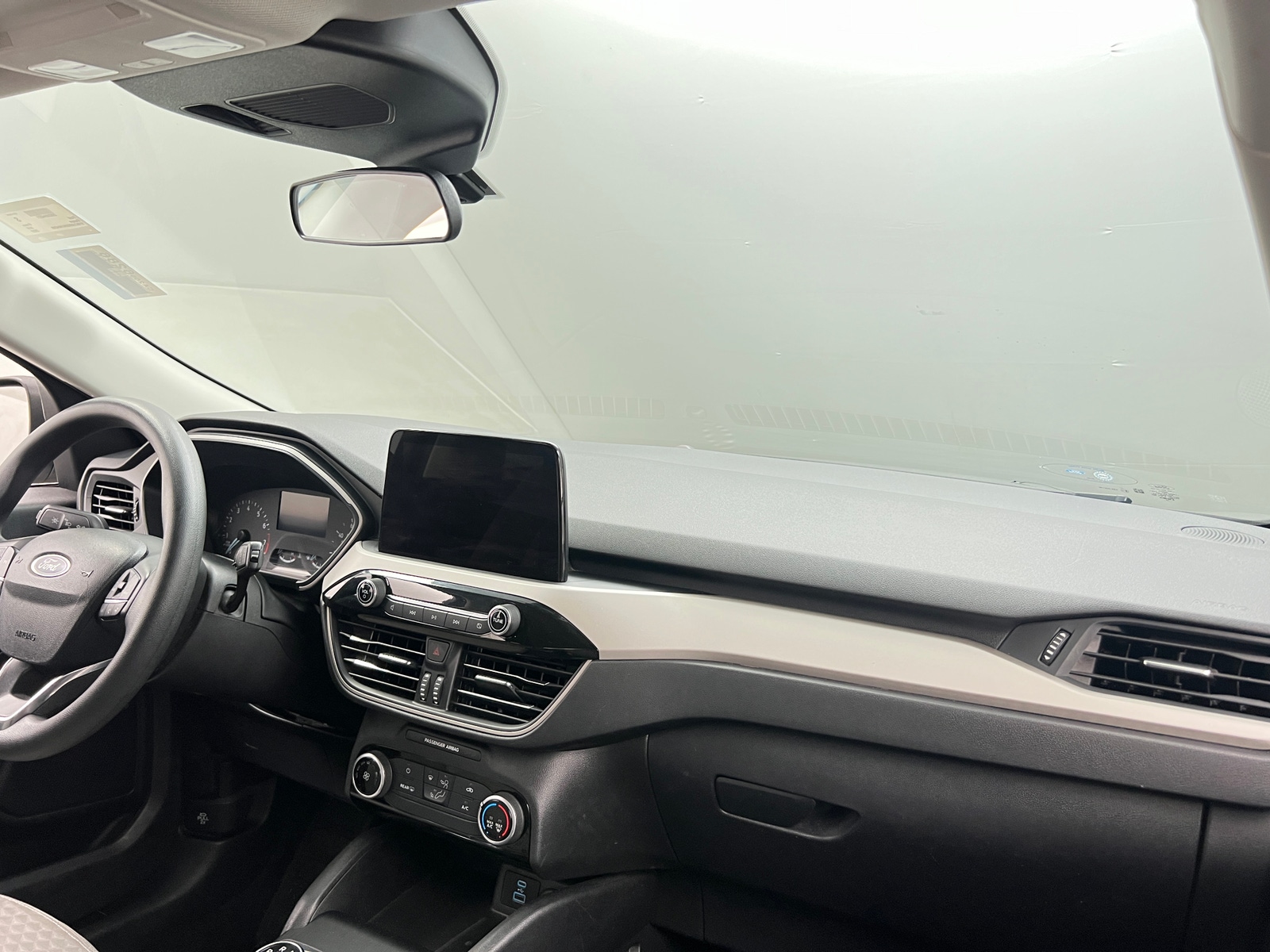 Thumbnail: 2022 Ford Escape - 3