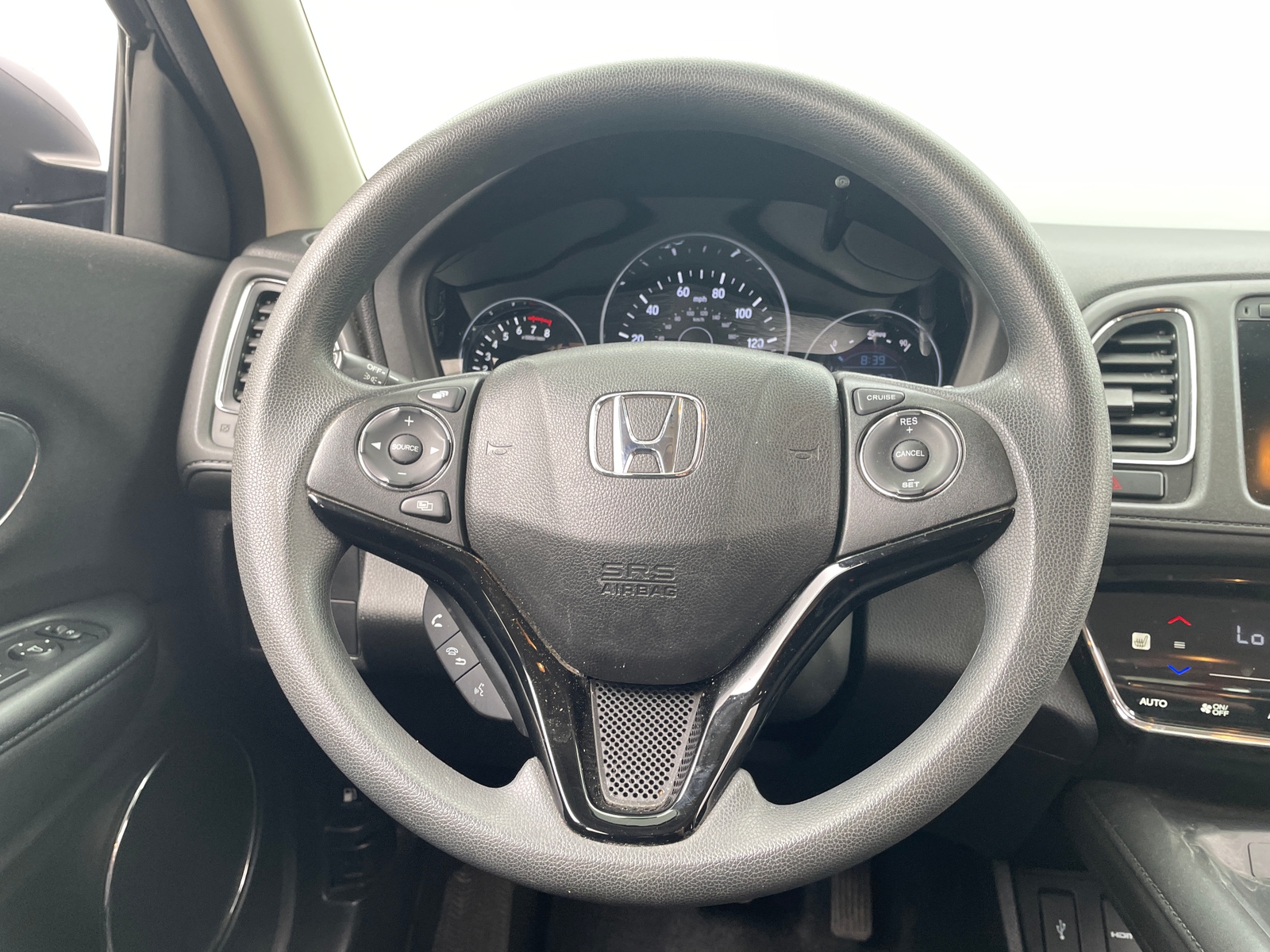 Thumbnail: 2018 Honda HR-V - 5