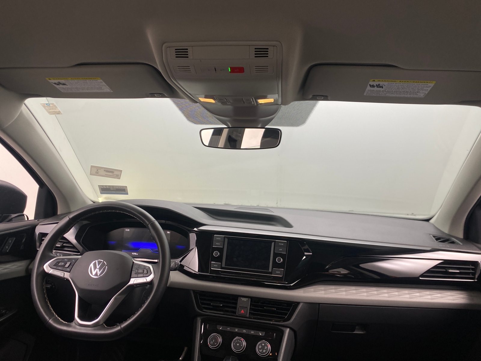 Thumbnail: 2024 Volkswagen Taos - 2