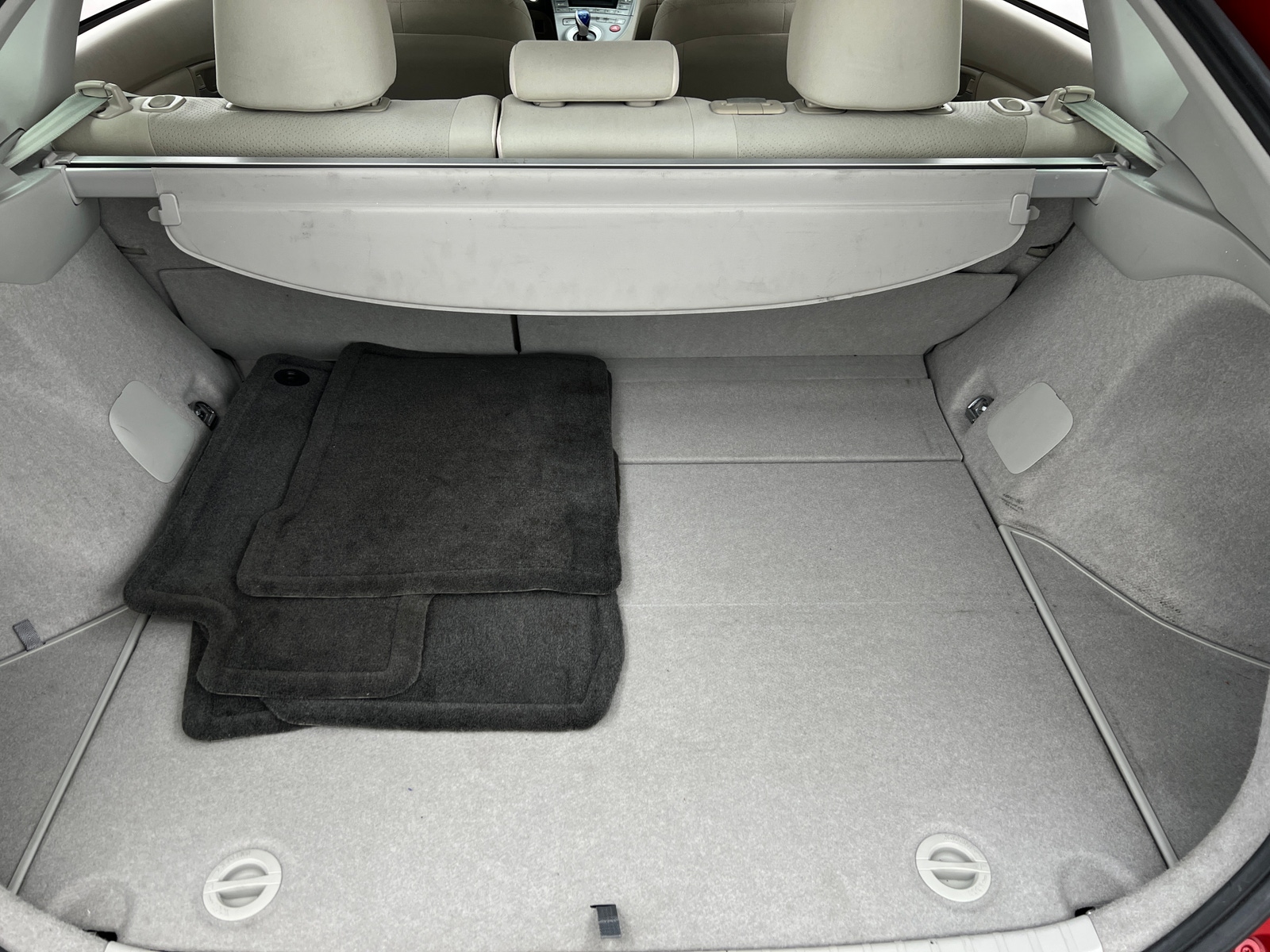 Thumbnail: 2013 Toyota Prius - 7