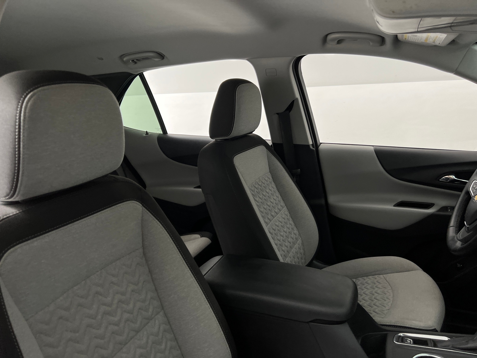 Thumbnail: 2023 Chevrolet Equinox - 2