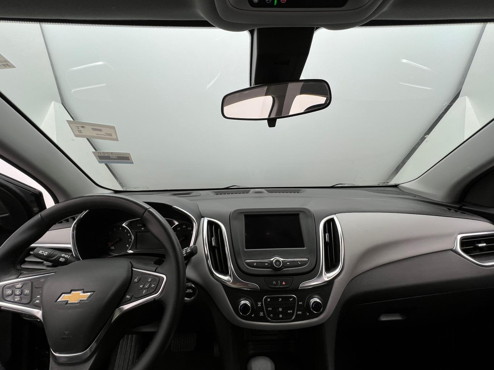 Thumbnail: 2023 Chevrolet Equinox - 3