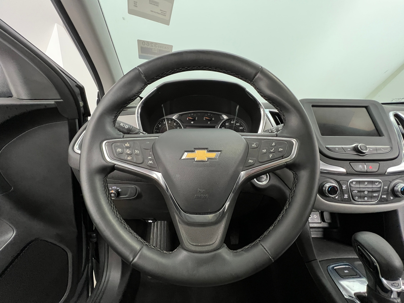 Thumbnail: 2023 Chevrolet Equinox - 5