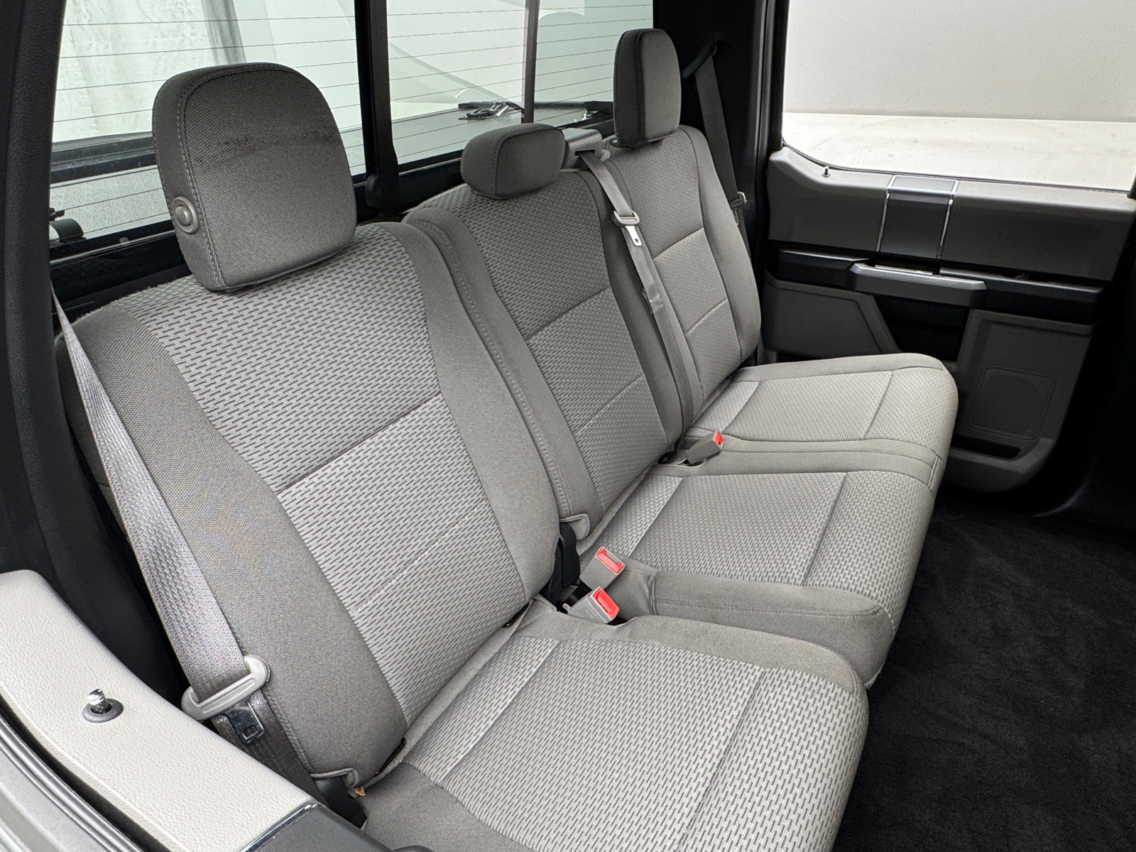 Thumbnail: 2018 Ford Econoline - 6