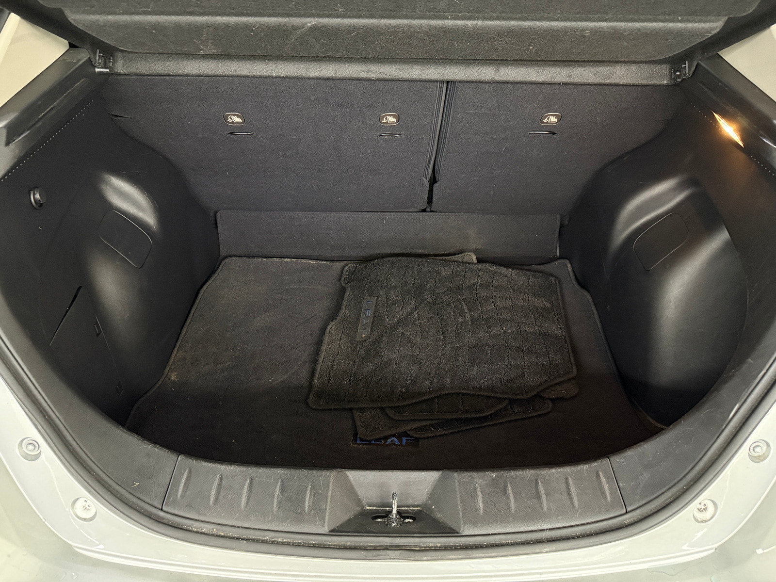 Thumbnail: 2019 Nissan Leaf - 7