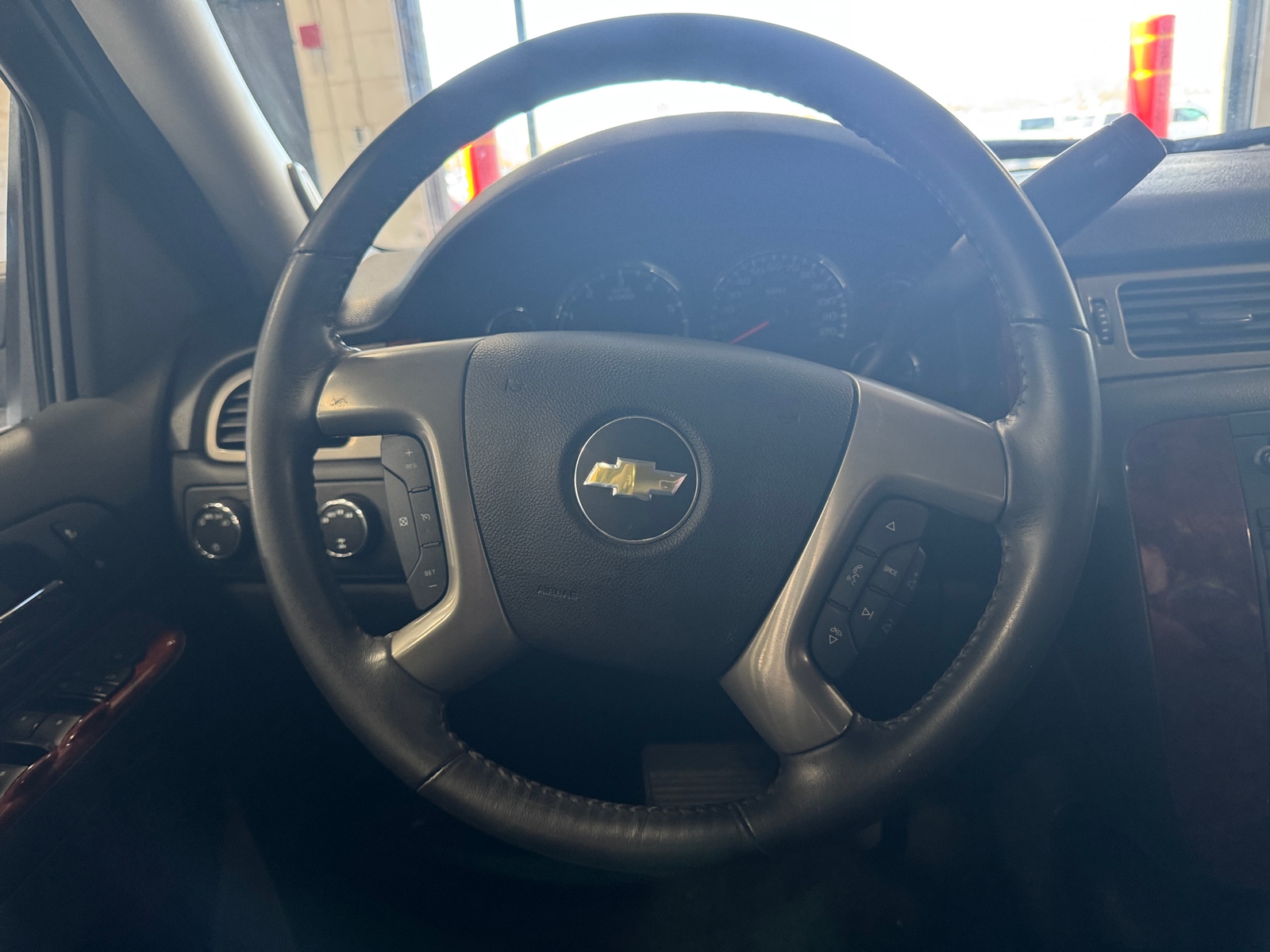 Thumbnail: 2013 Chevrolet Tahoe - 4