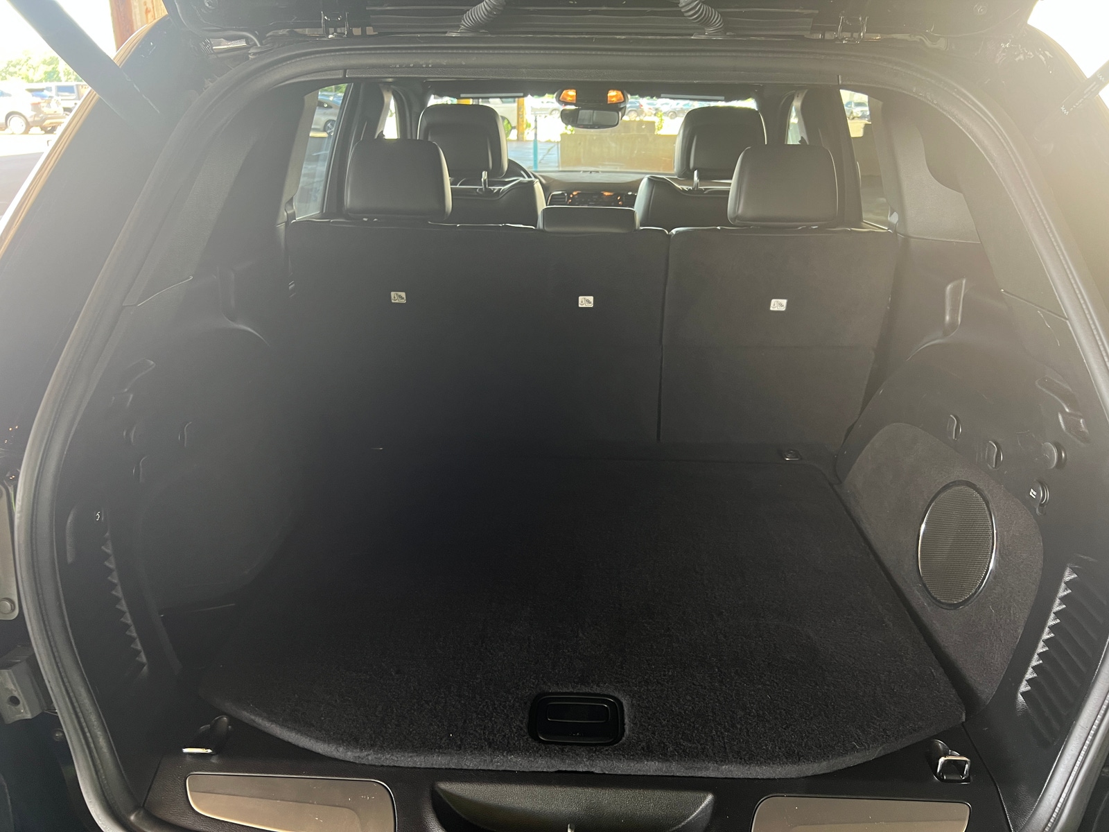 Thumbnail: 2019 Jeep Grand Cherokee - 6