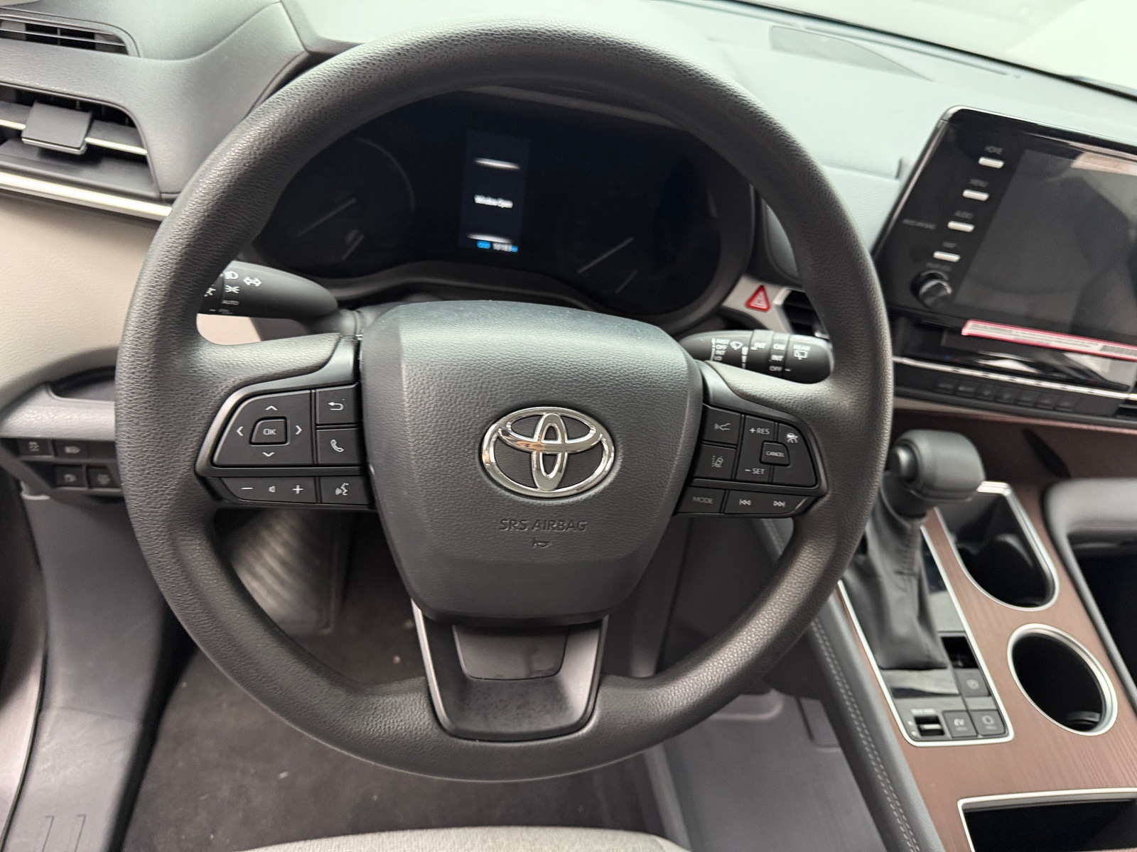 Thumbnail: 2024 Toyota Sienna - 5