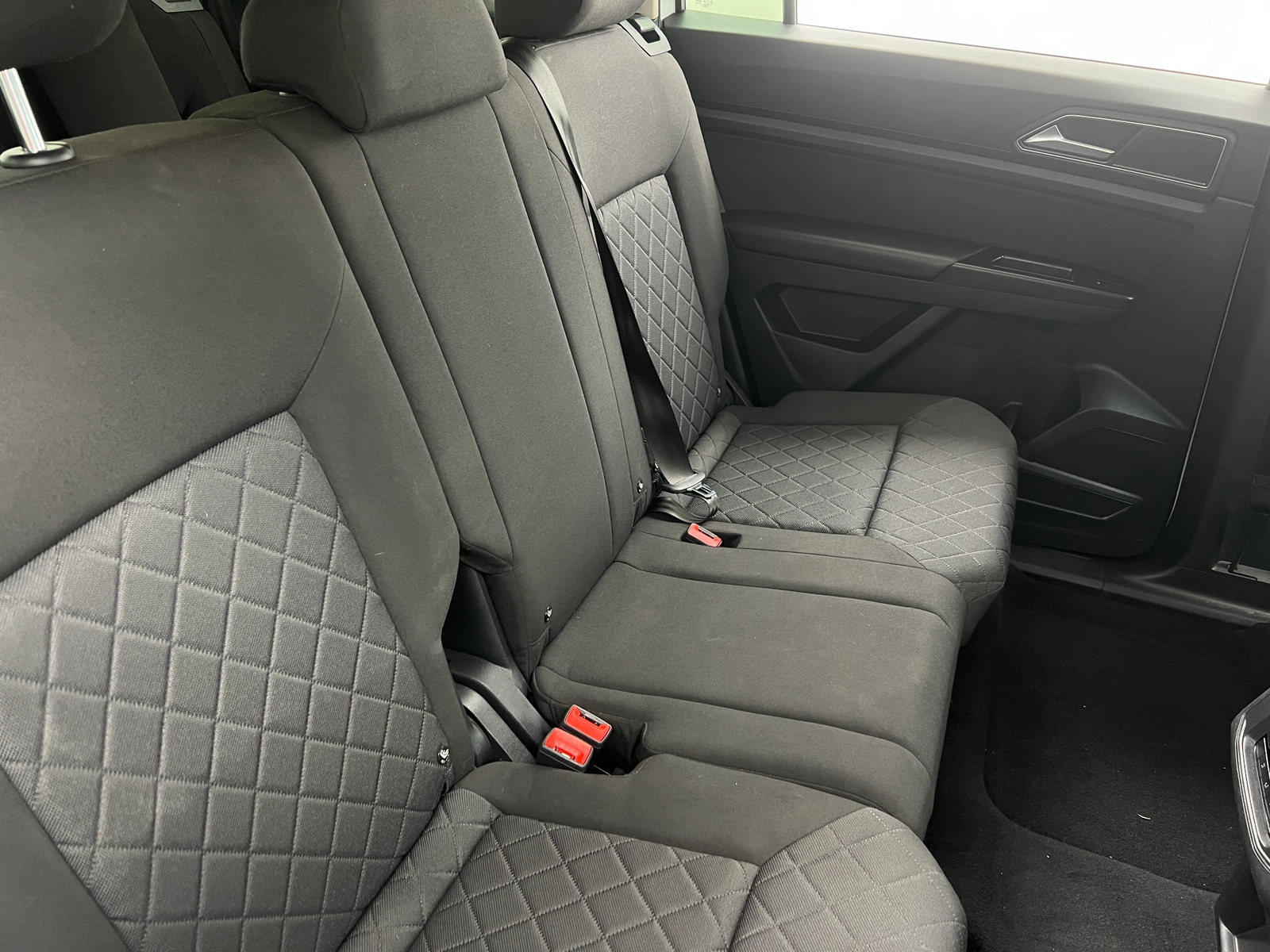 Thumbnail: 2019 Volkswagen Atlas - 6