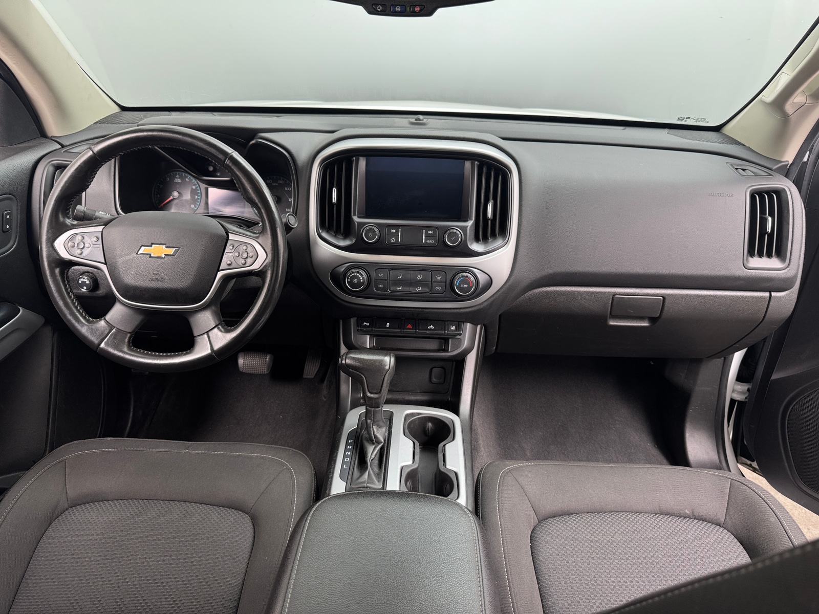 Thumbnail: 2021 Chevrolet Colorado - 3