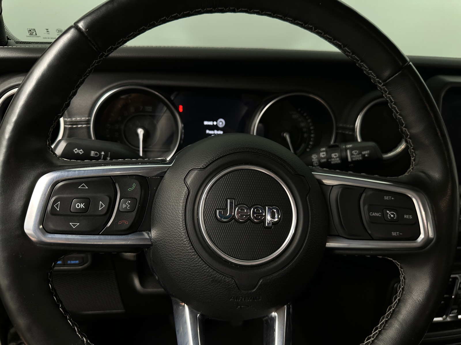Thumbnail: 2022 Jeep Wrangler - 4