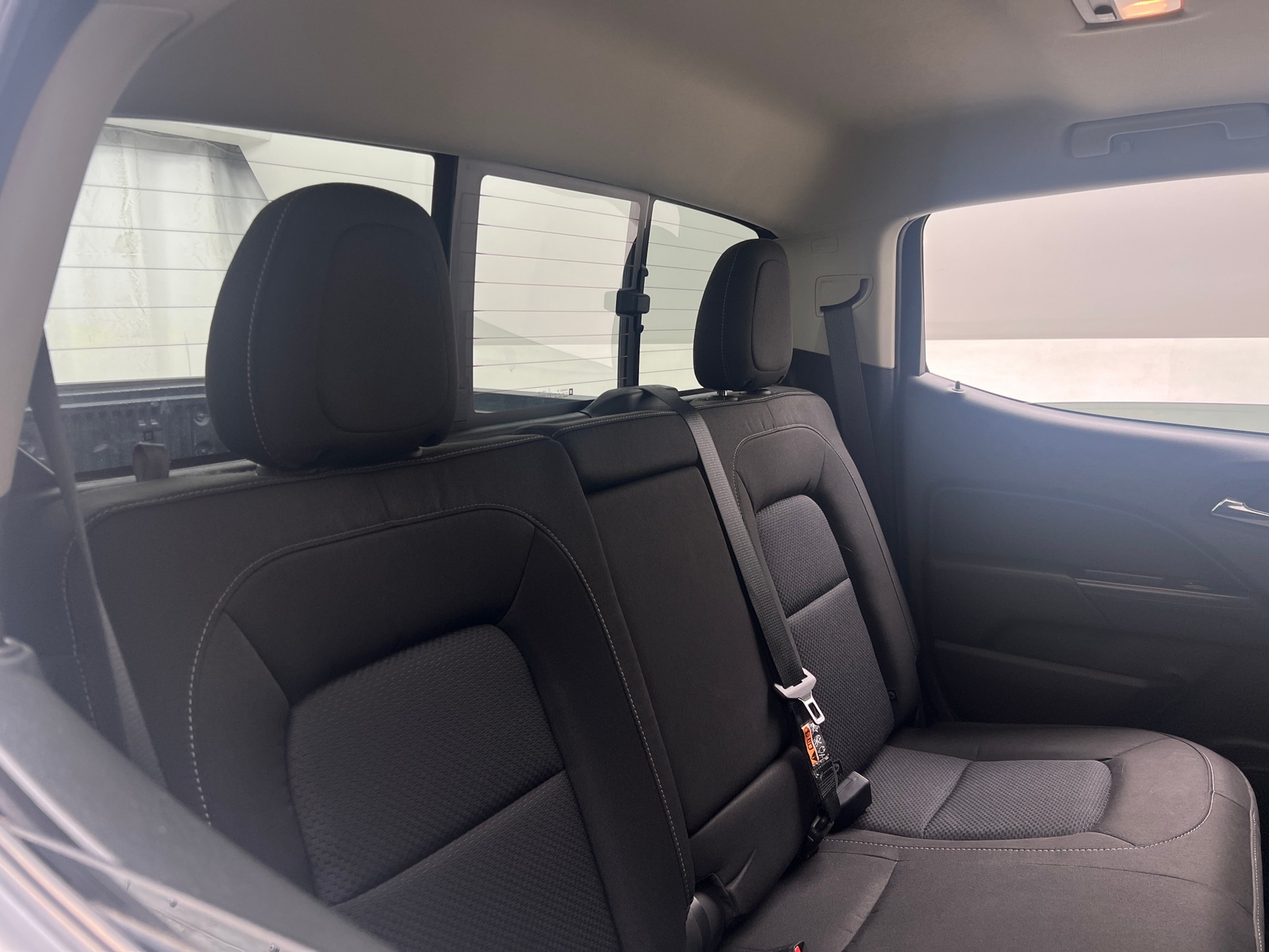 Thumbnail: 2022 Chevrolet Colorado - 6