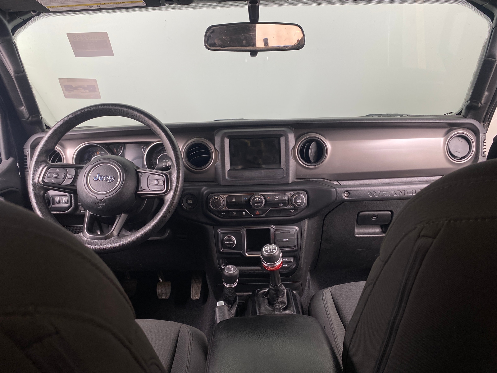 Thumbnail: 2022 Jeep Wrangler - 3