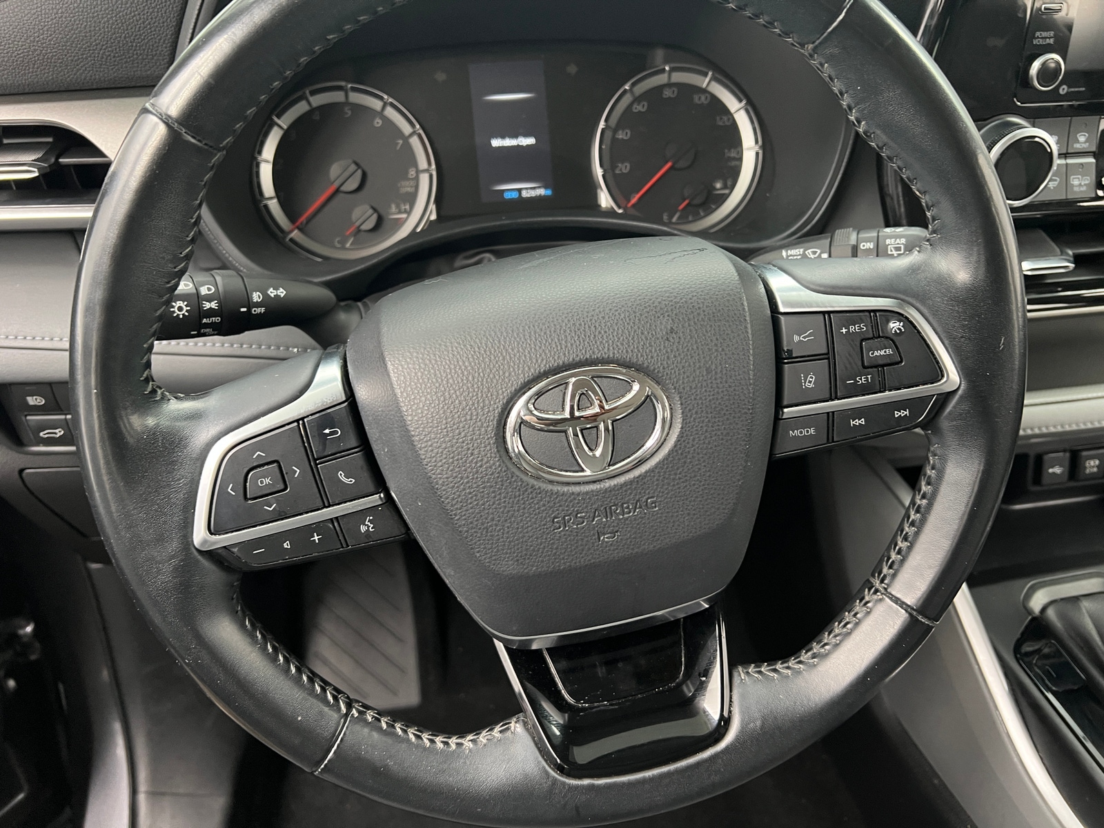 Thumbnail: 2021 Toyota Highlander - 5