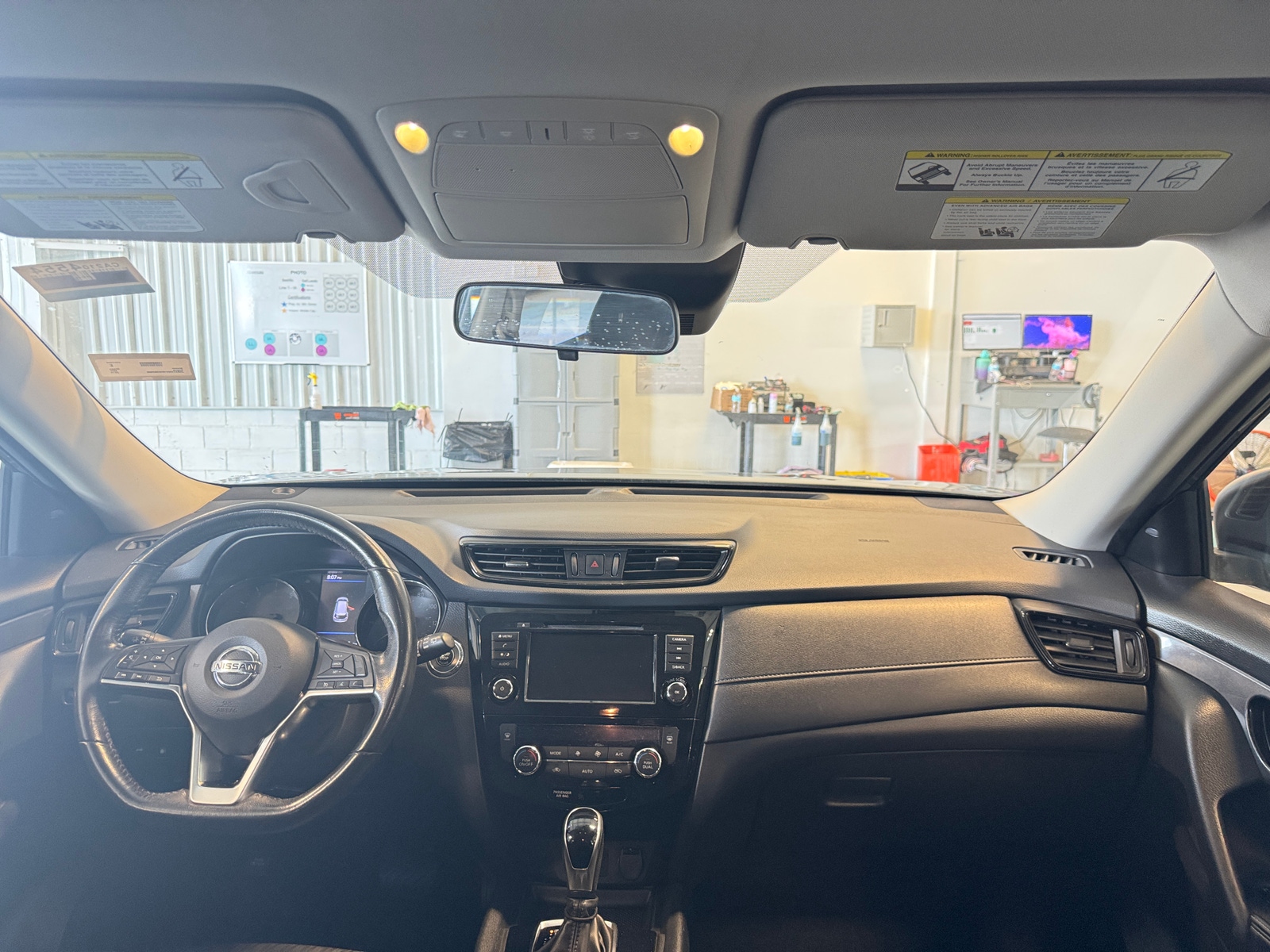 Thumbnail: 2019 Nissan Rogue - 3