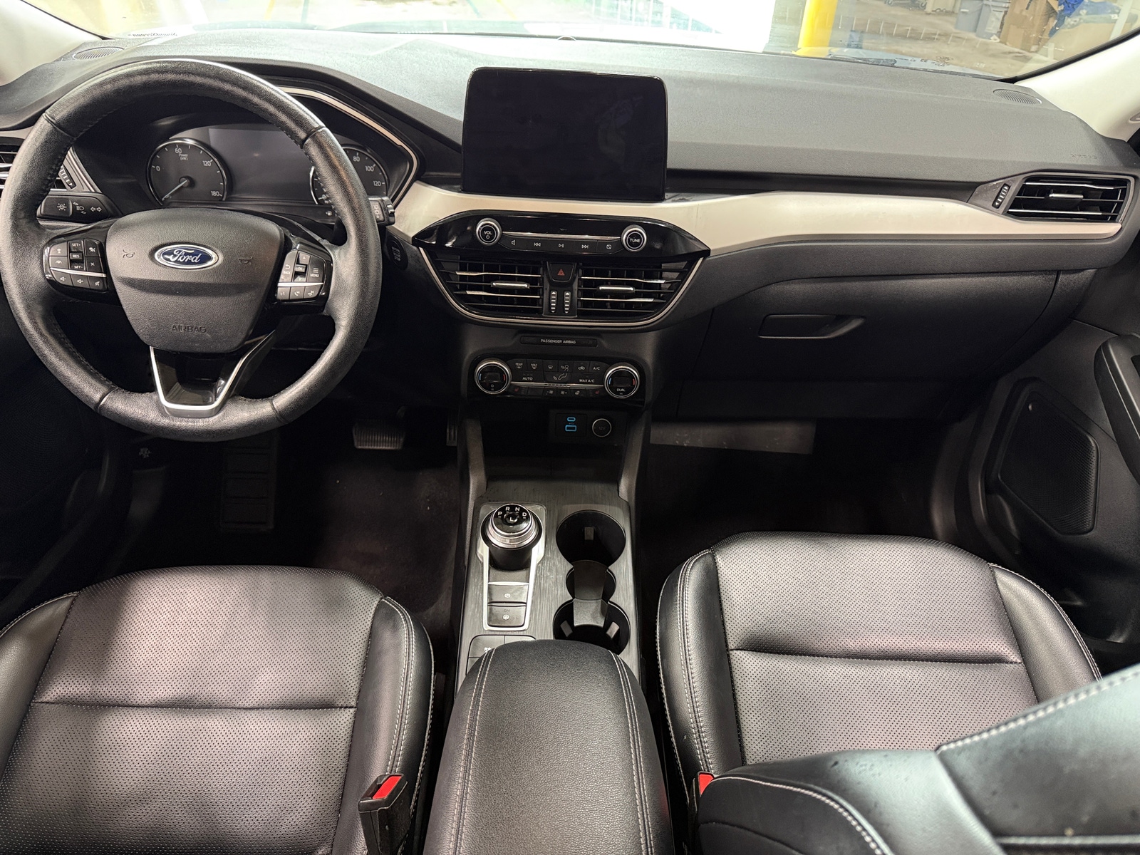Thumbnail: 2021 Ford Escape - 2