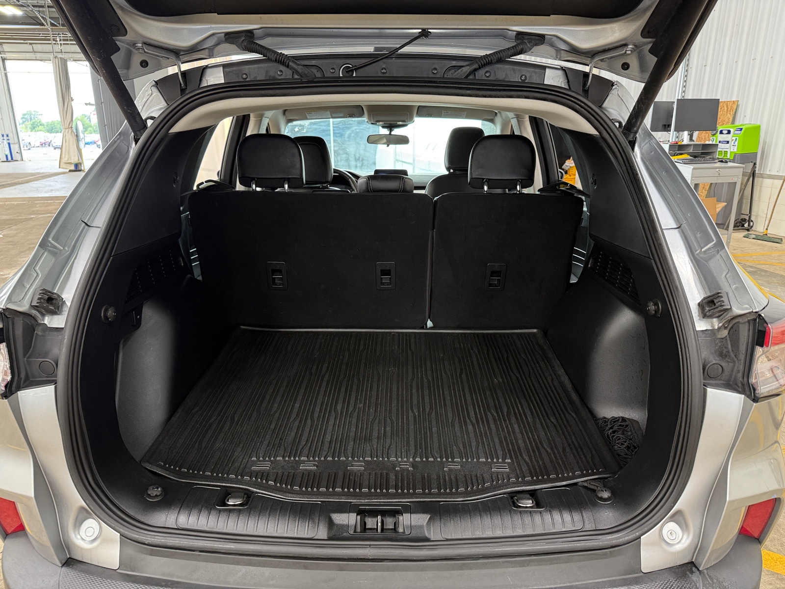 Thumbnail: 2021 Ford Escape - 6