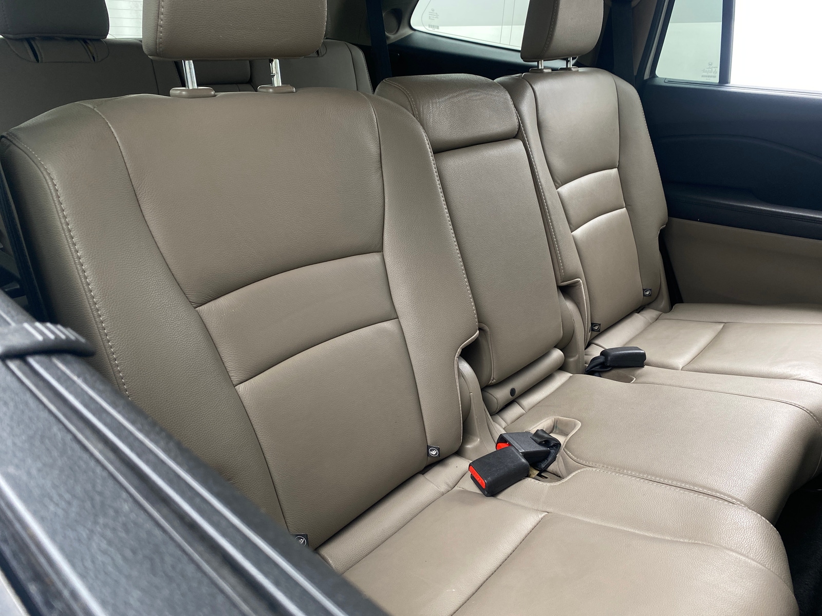 Thumbnail: 2017 Honda Pilot - 5