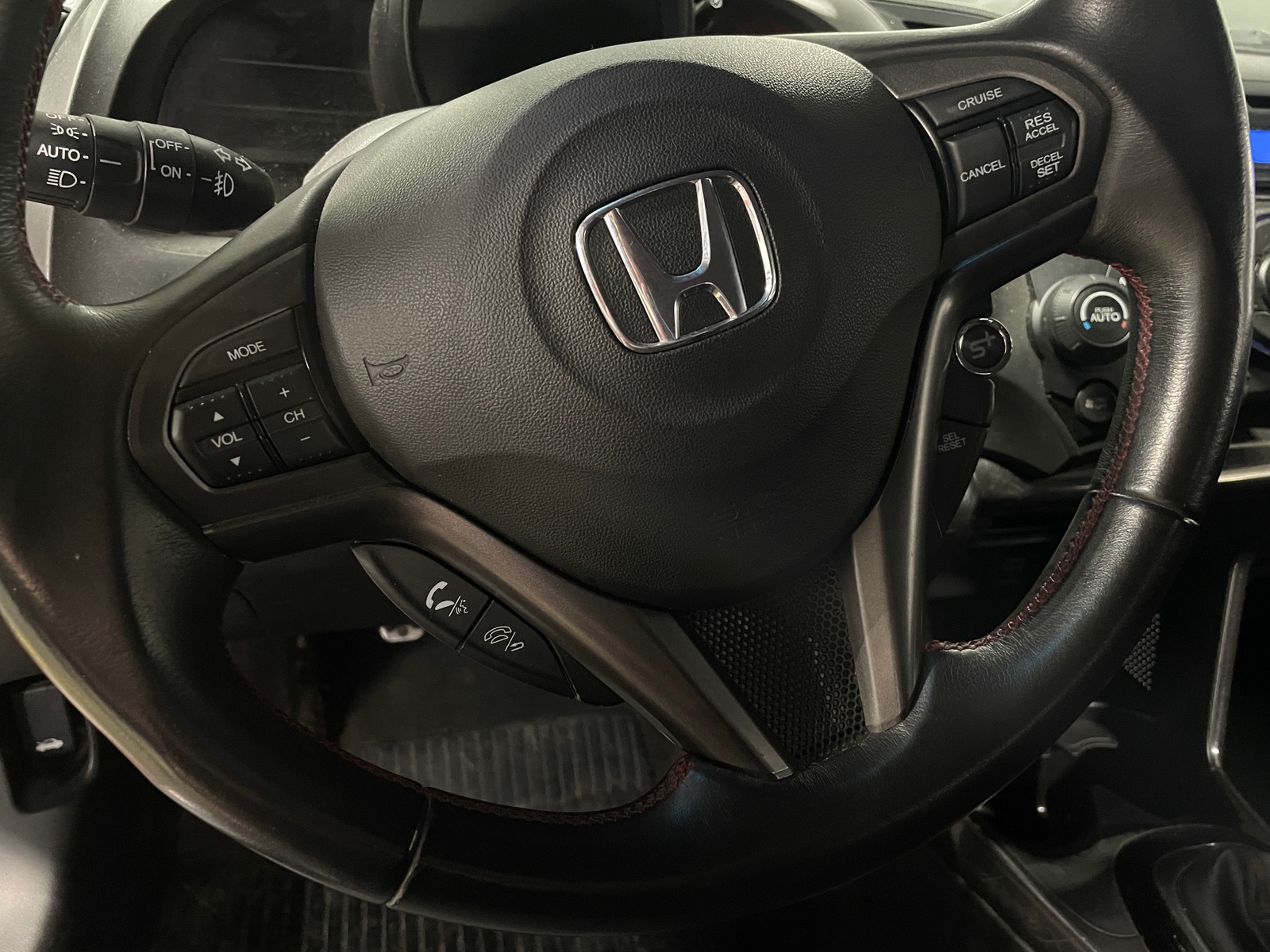 Thumbnail: 2015 Honda CR-Z - 4