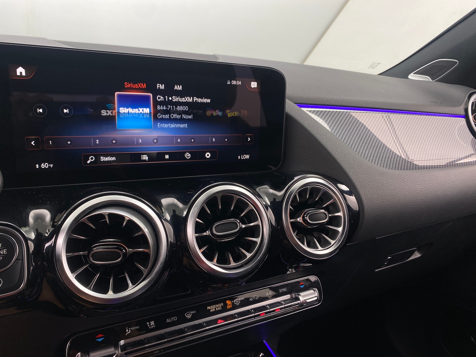 Thumbnail: 2023 Mercedes-Benz GLA - 3