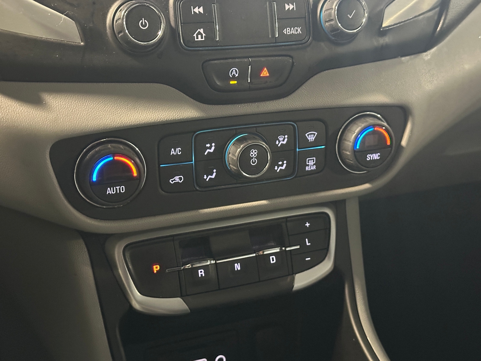 Thumbnail: 2022 GMC Terrain - 3