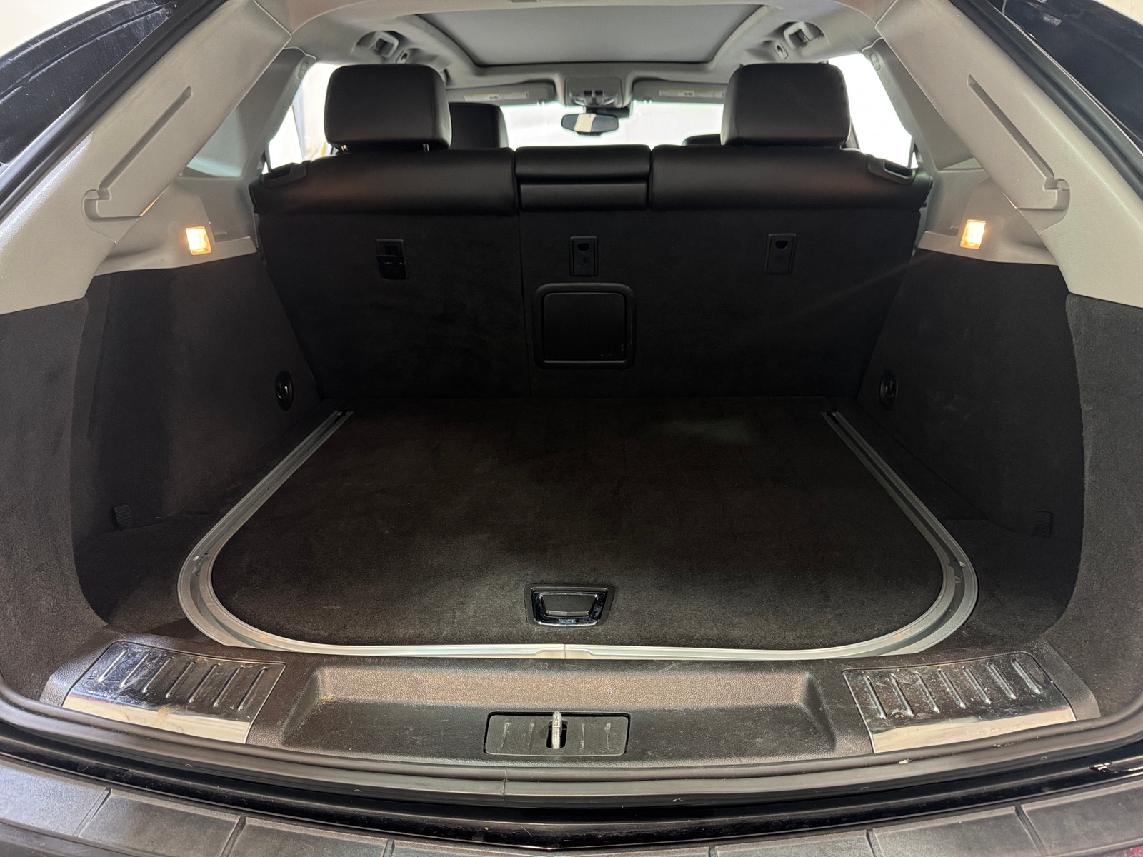 Thumbnail: 2015 Cadillac SRX - 6