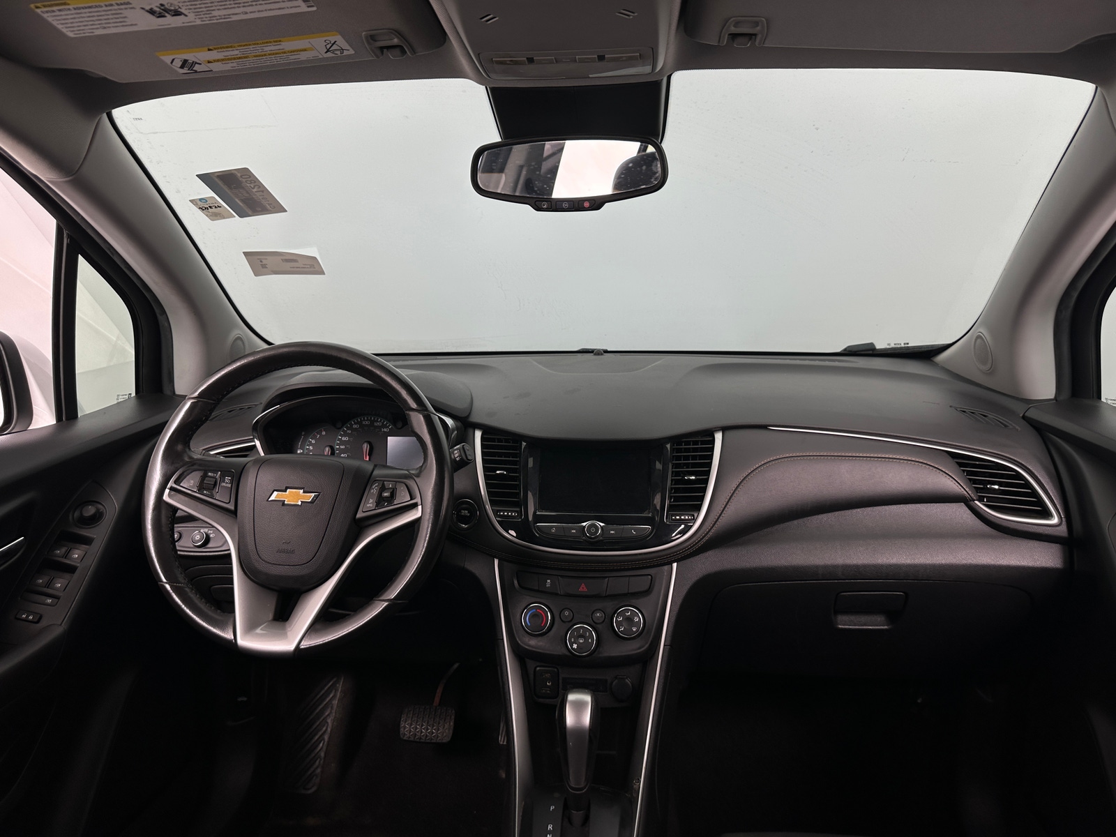 Thumbnail: 2020 Chevrolet Trax - 3
