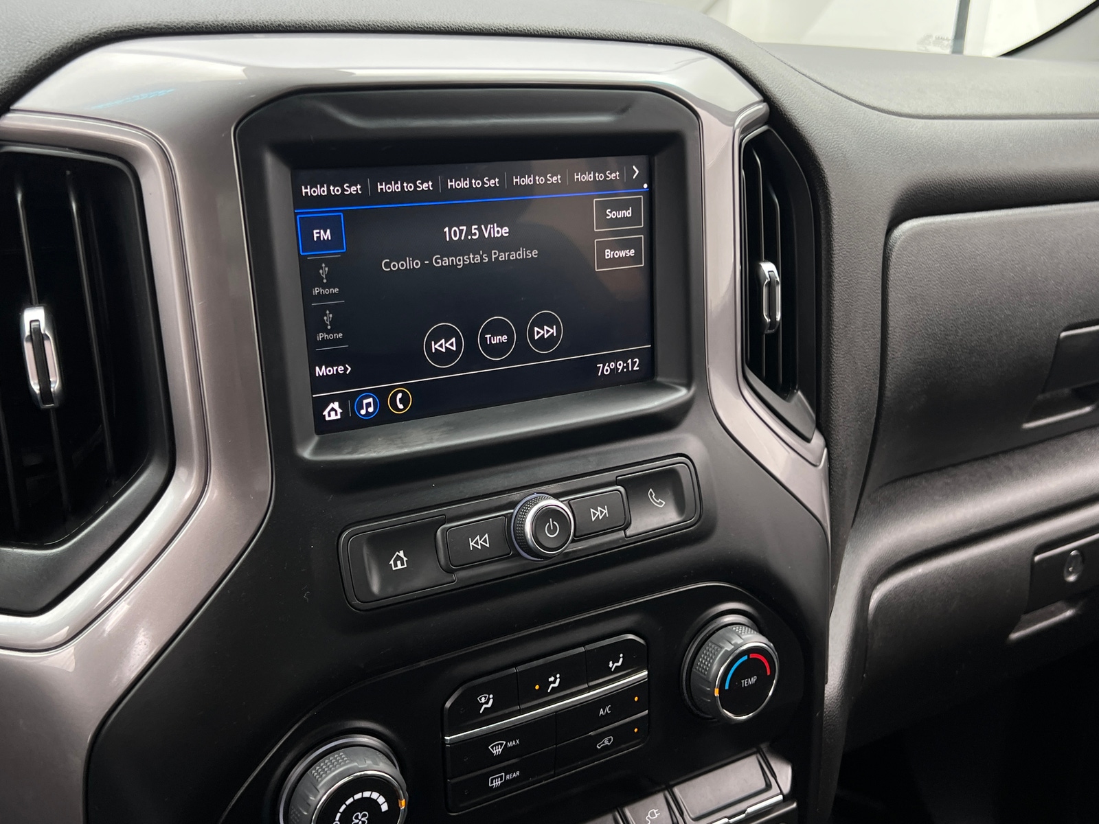 Thumbnail: 2022 Chevrolet Silverado 2500 - 3